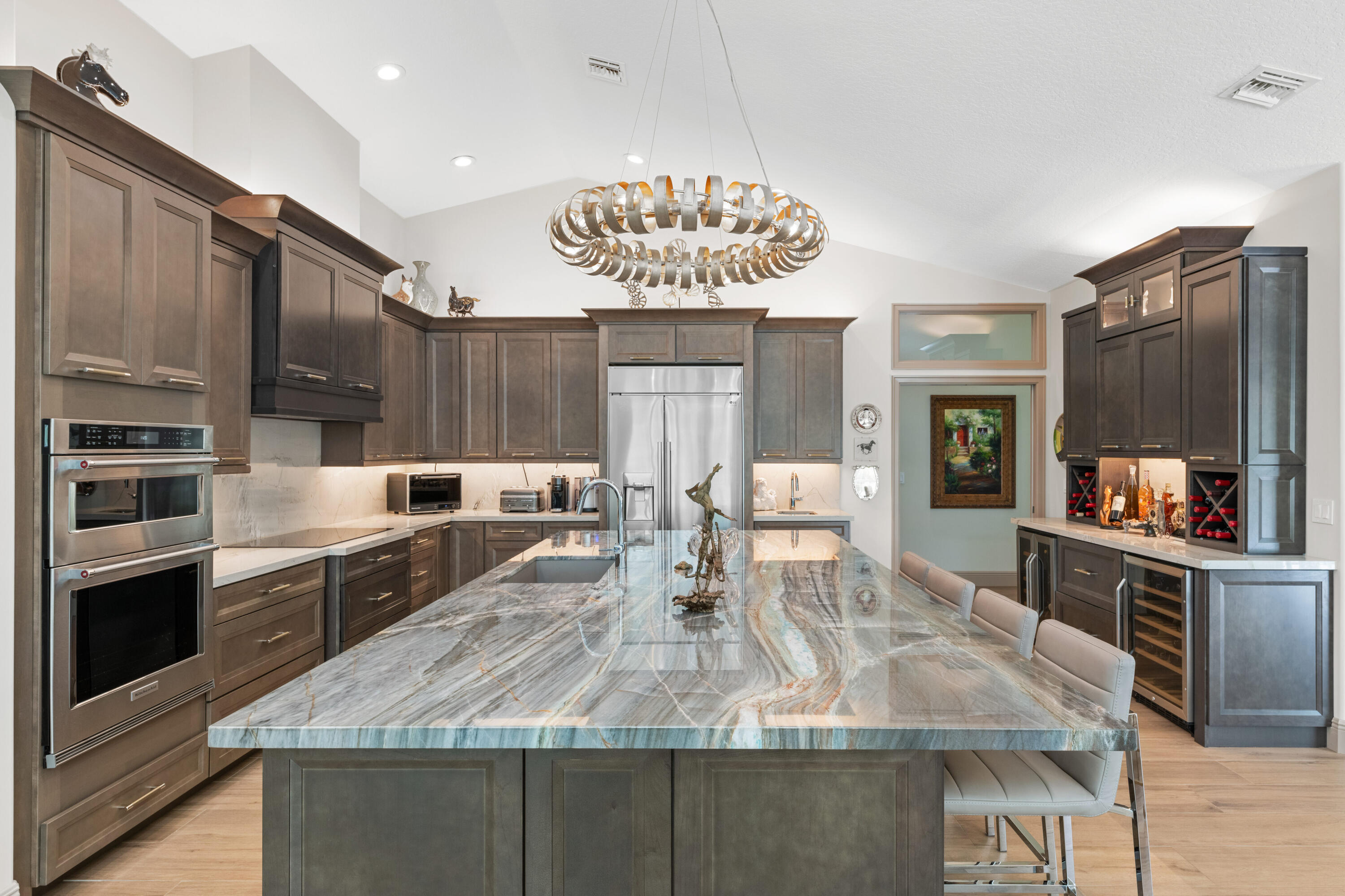 FOX TRAIL - Residential
