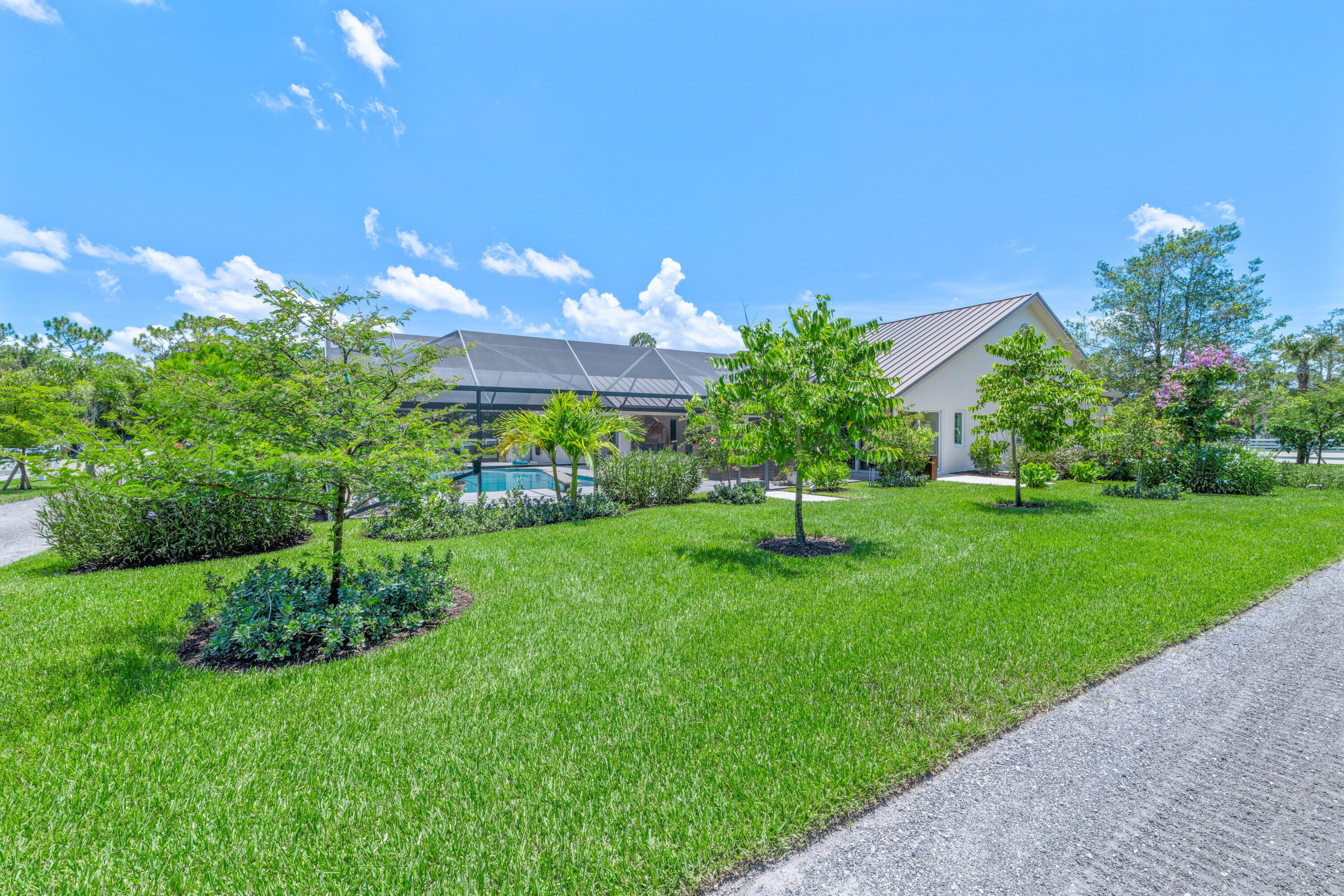 FOX TRAIL - Residential