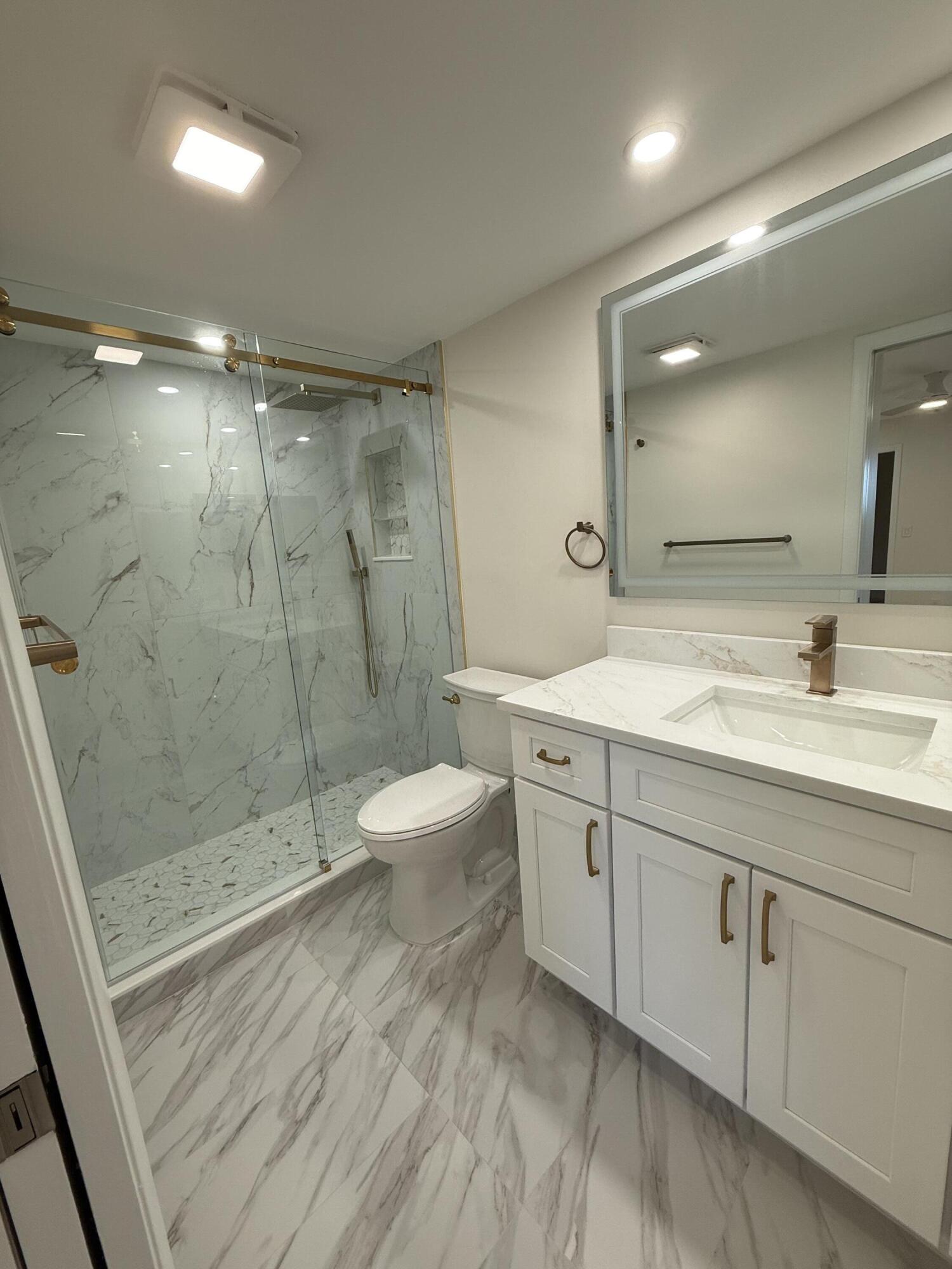 AINSLIE AT CENTURY VILLAGE CONDO - Residential