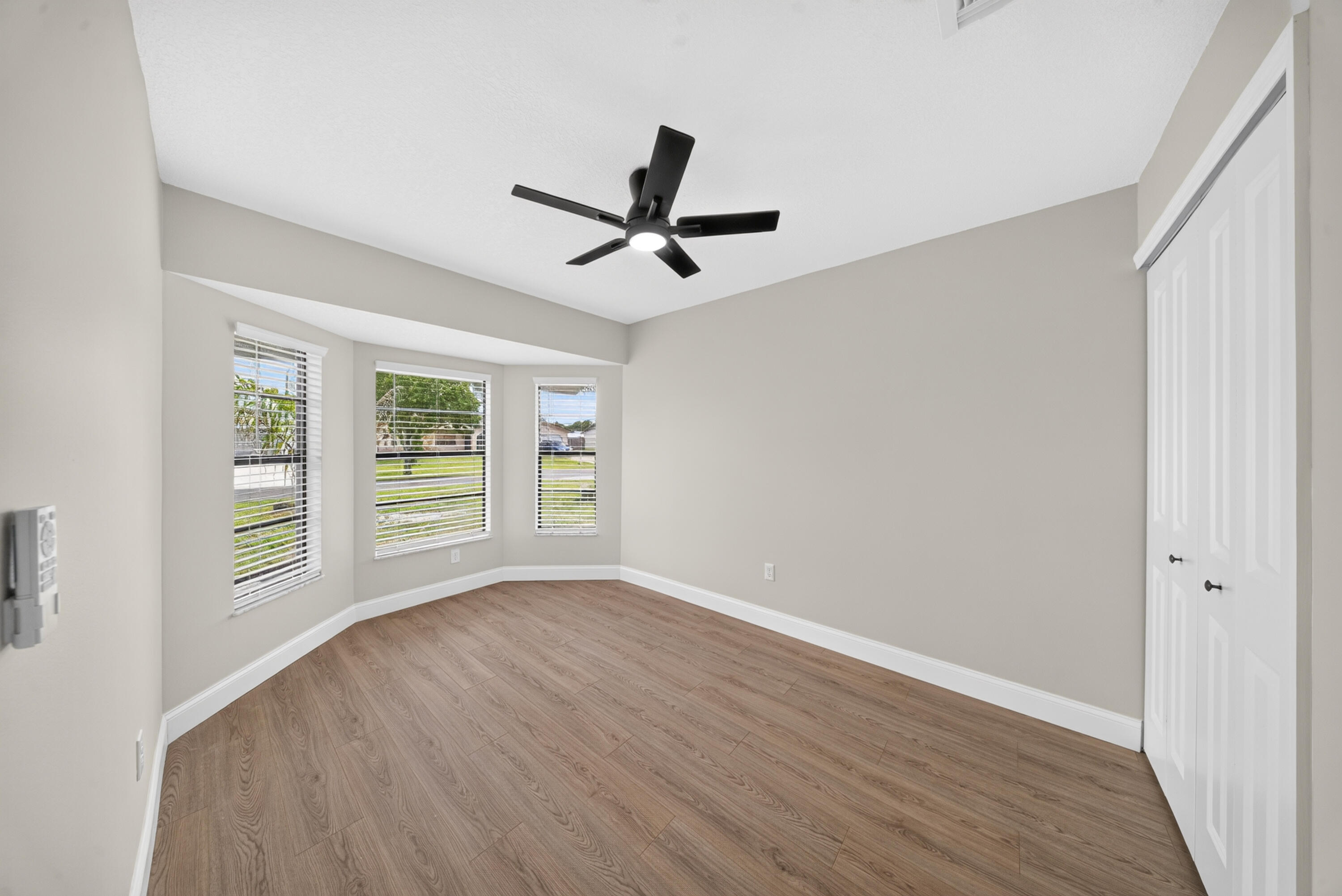 PORT ST LUCIE-SECTION 12- BLK 1162 LOT 19 (MAP 44/ - Residential
