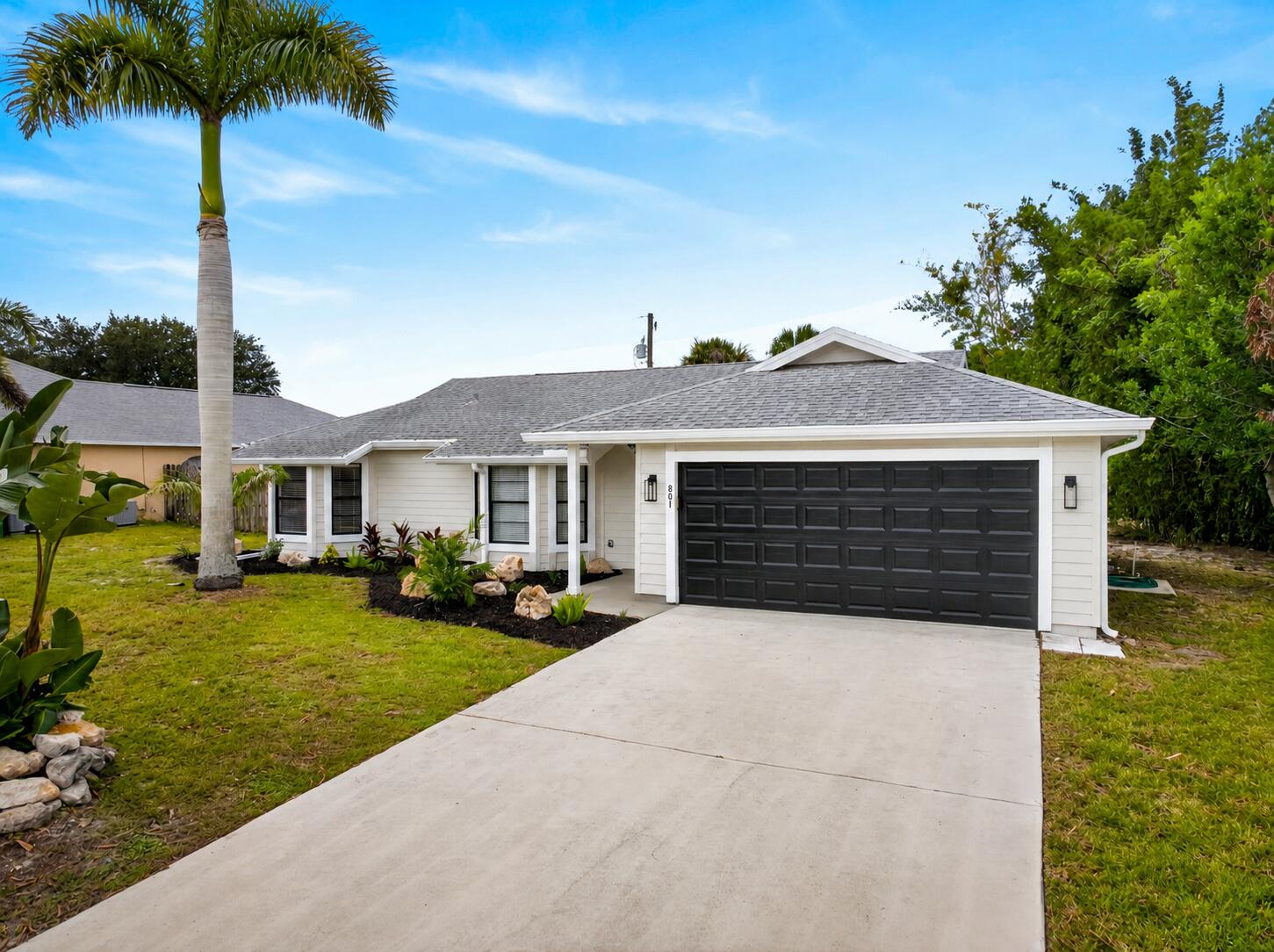 PORT ST LUCIE-SECTION 12- BLK 1162 LOT 19 (MAP 44/ - Residential