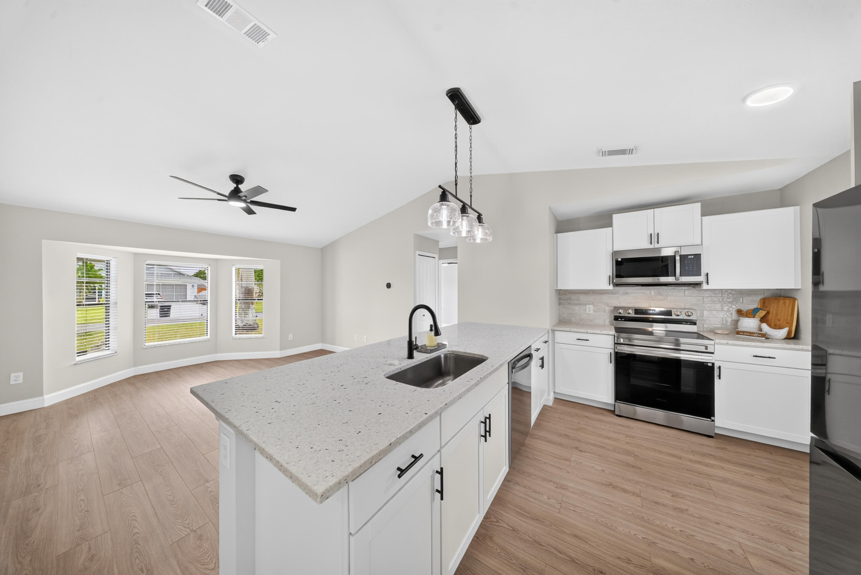 PORT ST LUCIE-SECTION 12- BLK 1162 LOT 19 (MAP 44/ - Residential