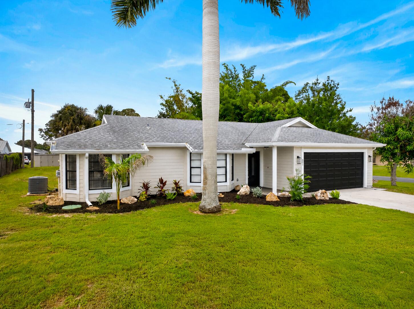 PORT ST LUCIE-SECTION 12- BLK 1162 LOT 19 (MAP 44/ - Residential