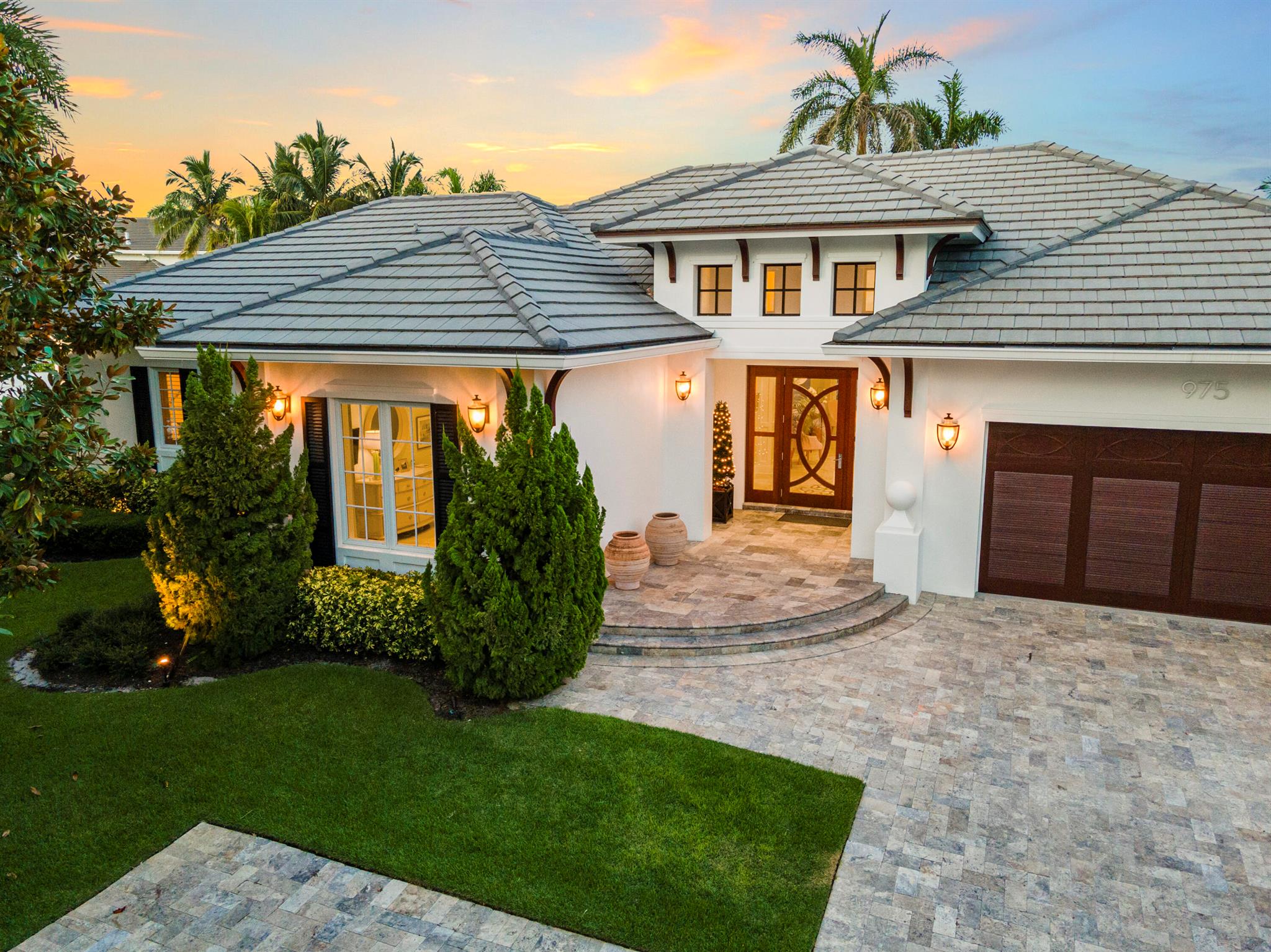TROPIC ISLE 2ND SEC - Residential