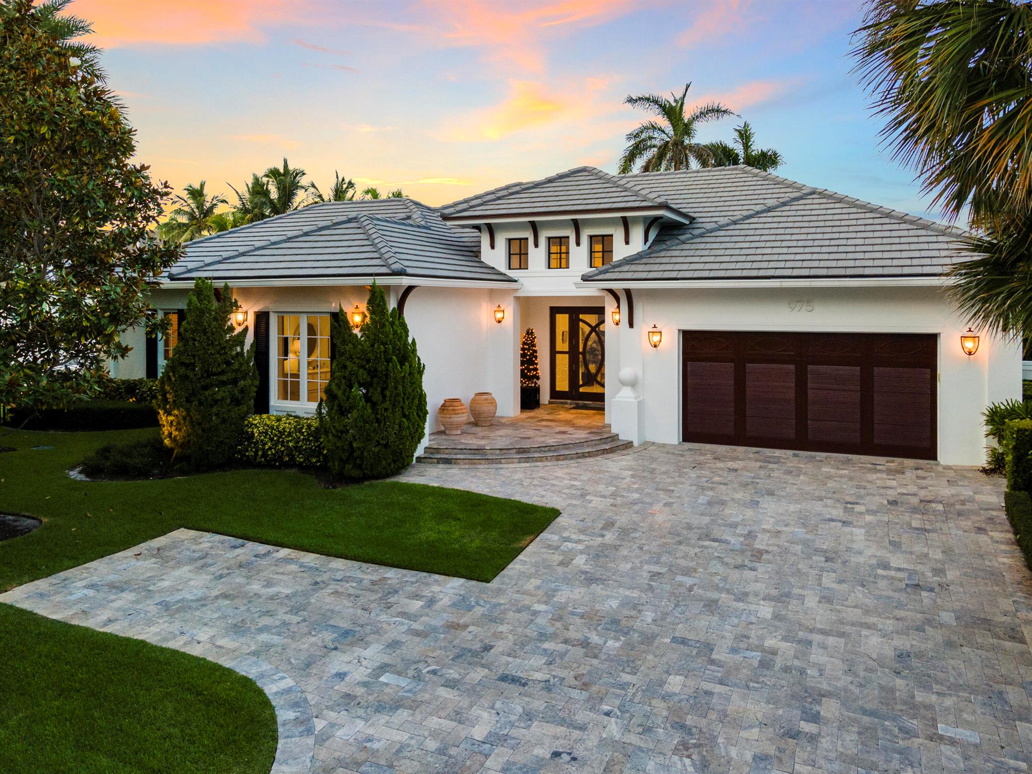 TROPIC ISLE 2ND SEC - Residential