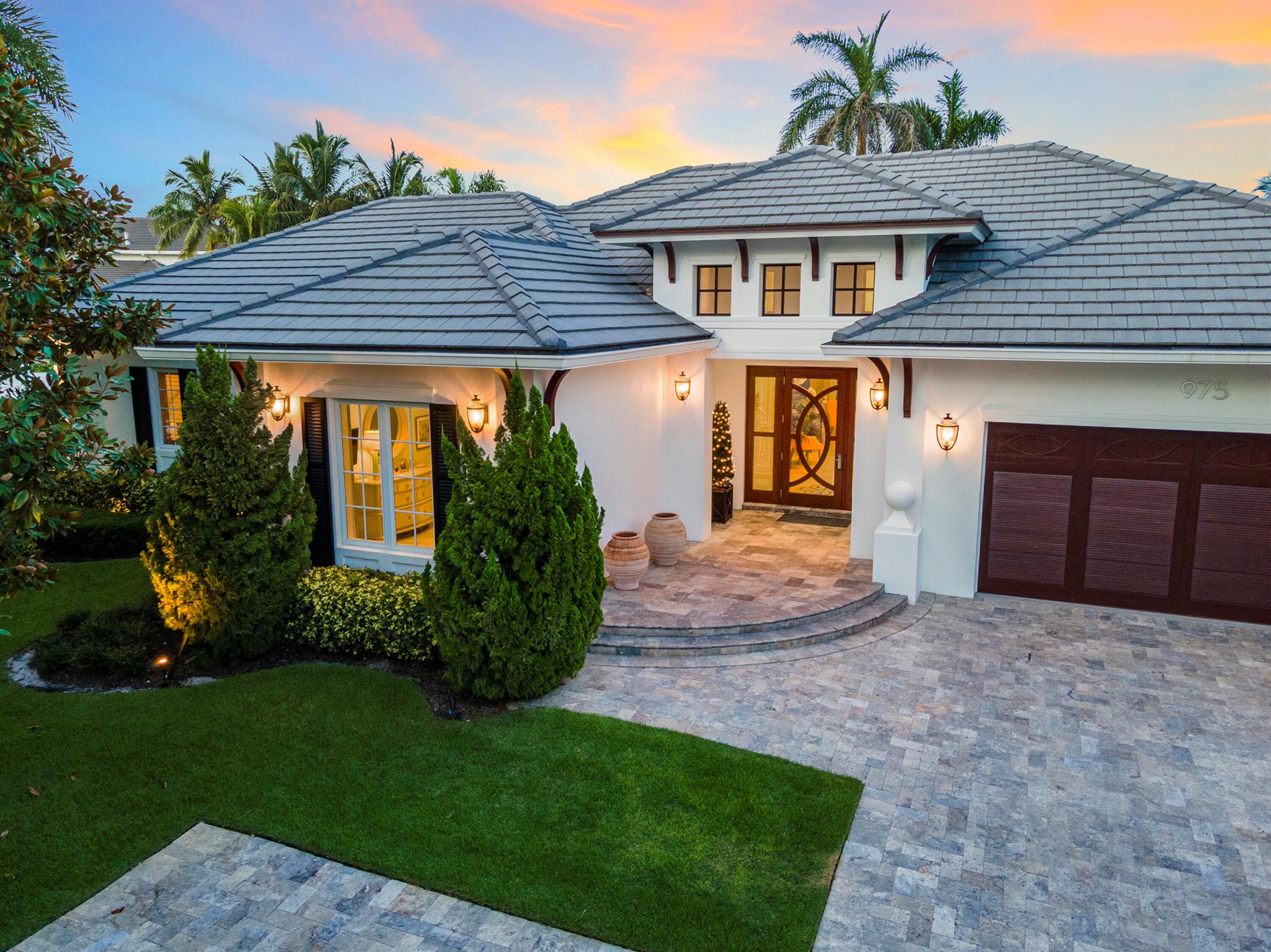 TROPIC ISLE 2ND SEC - Residential