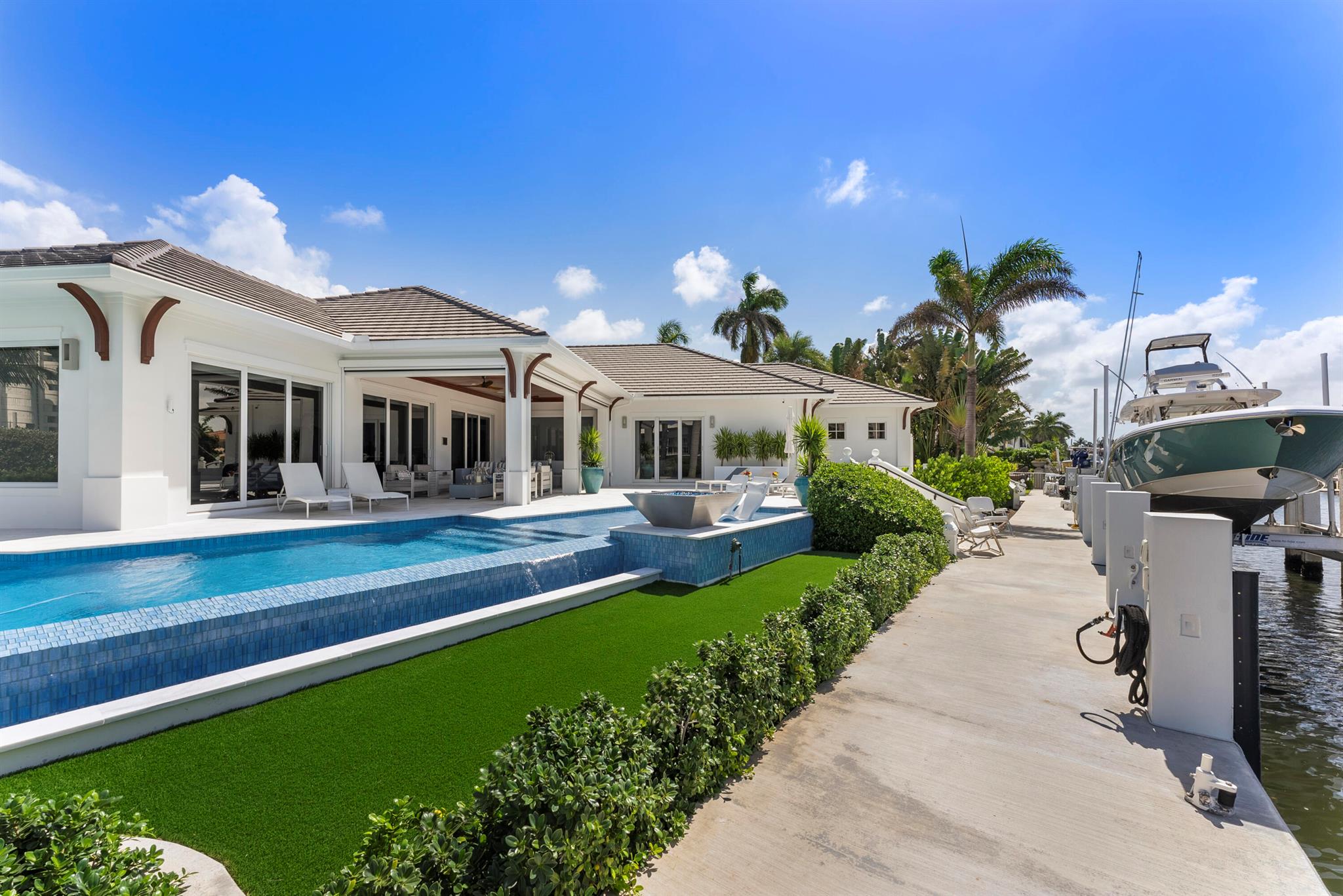 TROPIC ISLE 2ND SEC - Residential