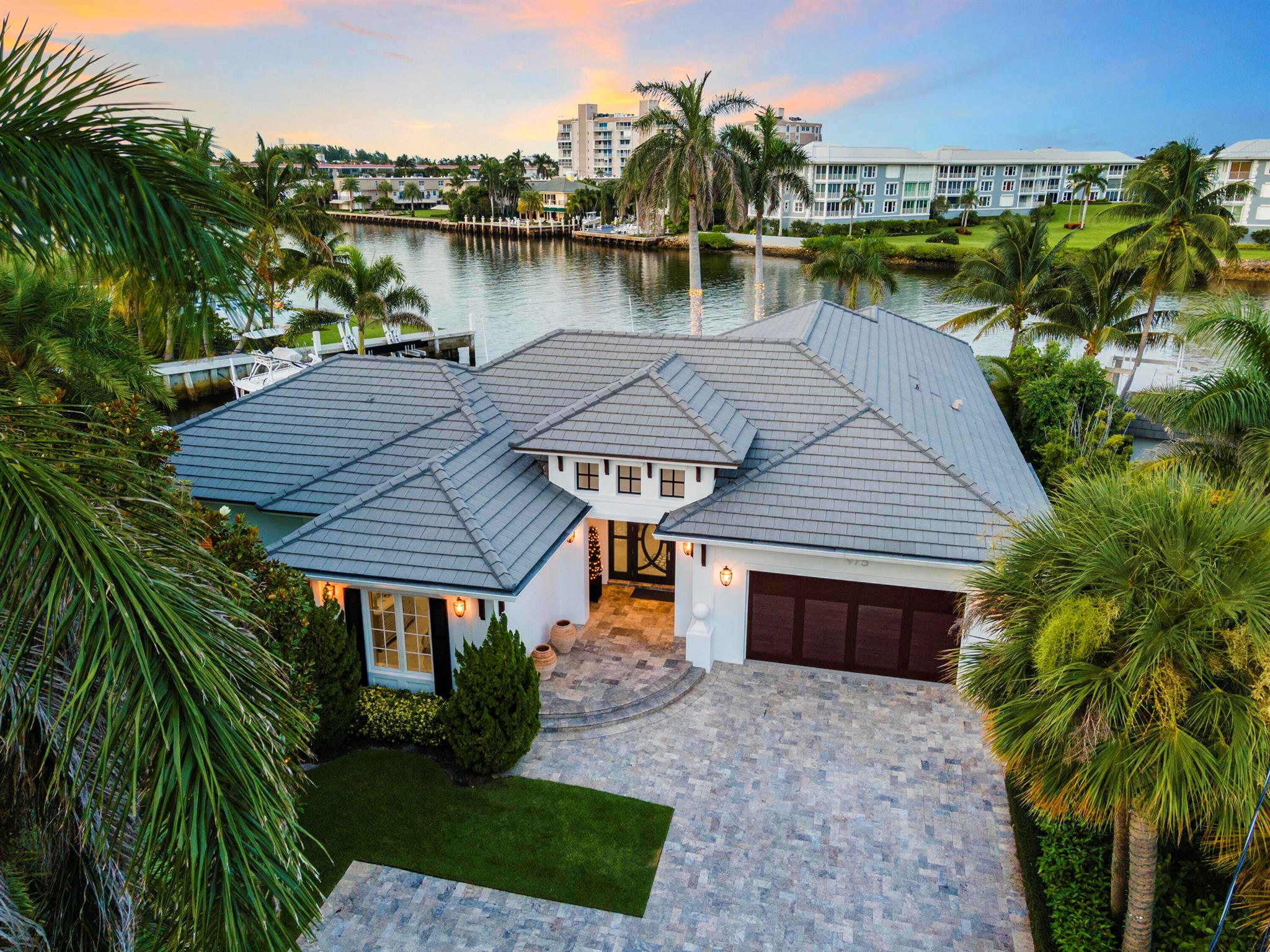 TROPIC ISLE 2ND SEC - Residential