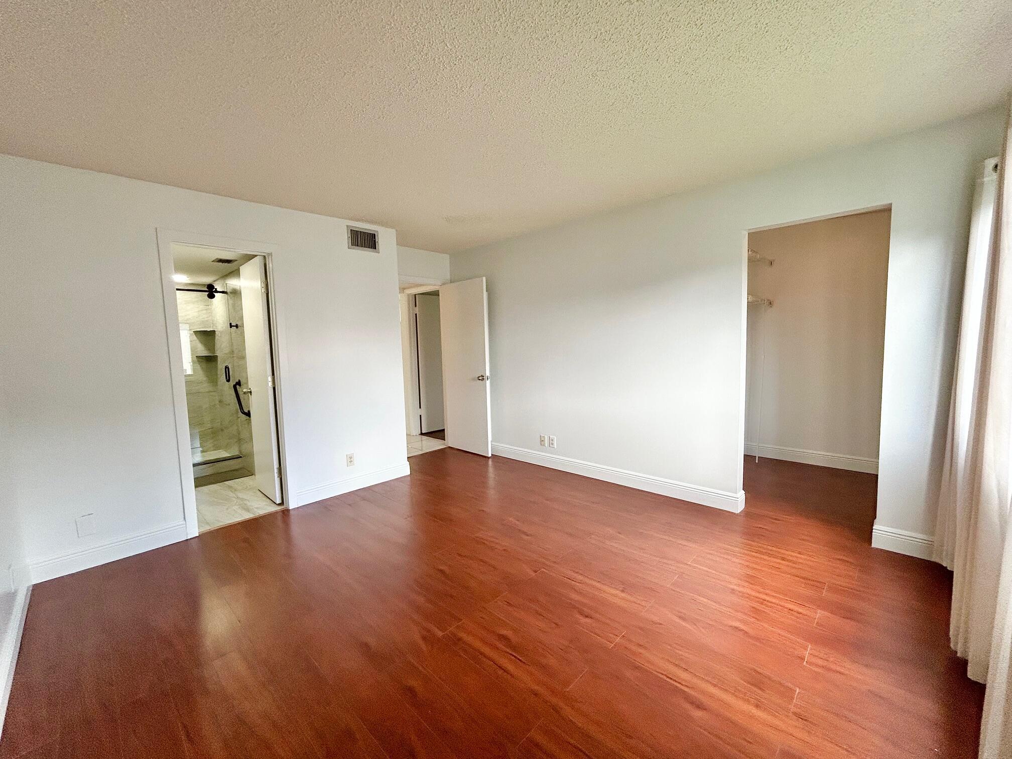PINE RIDGE SOUTH IV CONDO - Residential