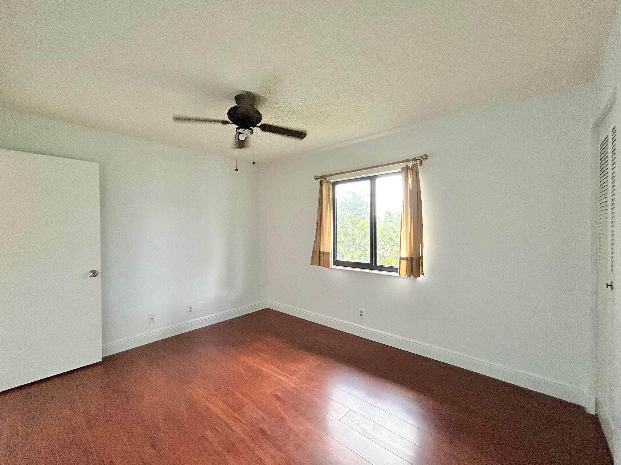 PINE RIDGE SOUTH IV CONDO - Residential