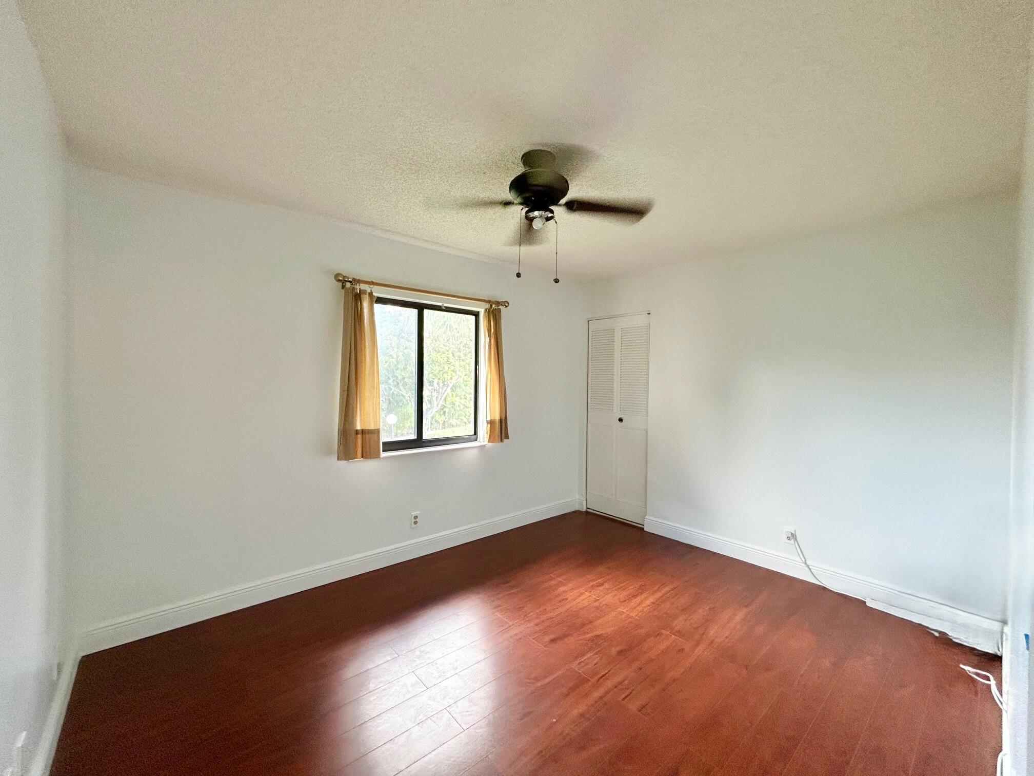 PINE RIDGE SOUTH IV CONDO - Residential