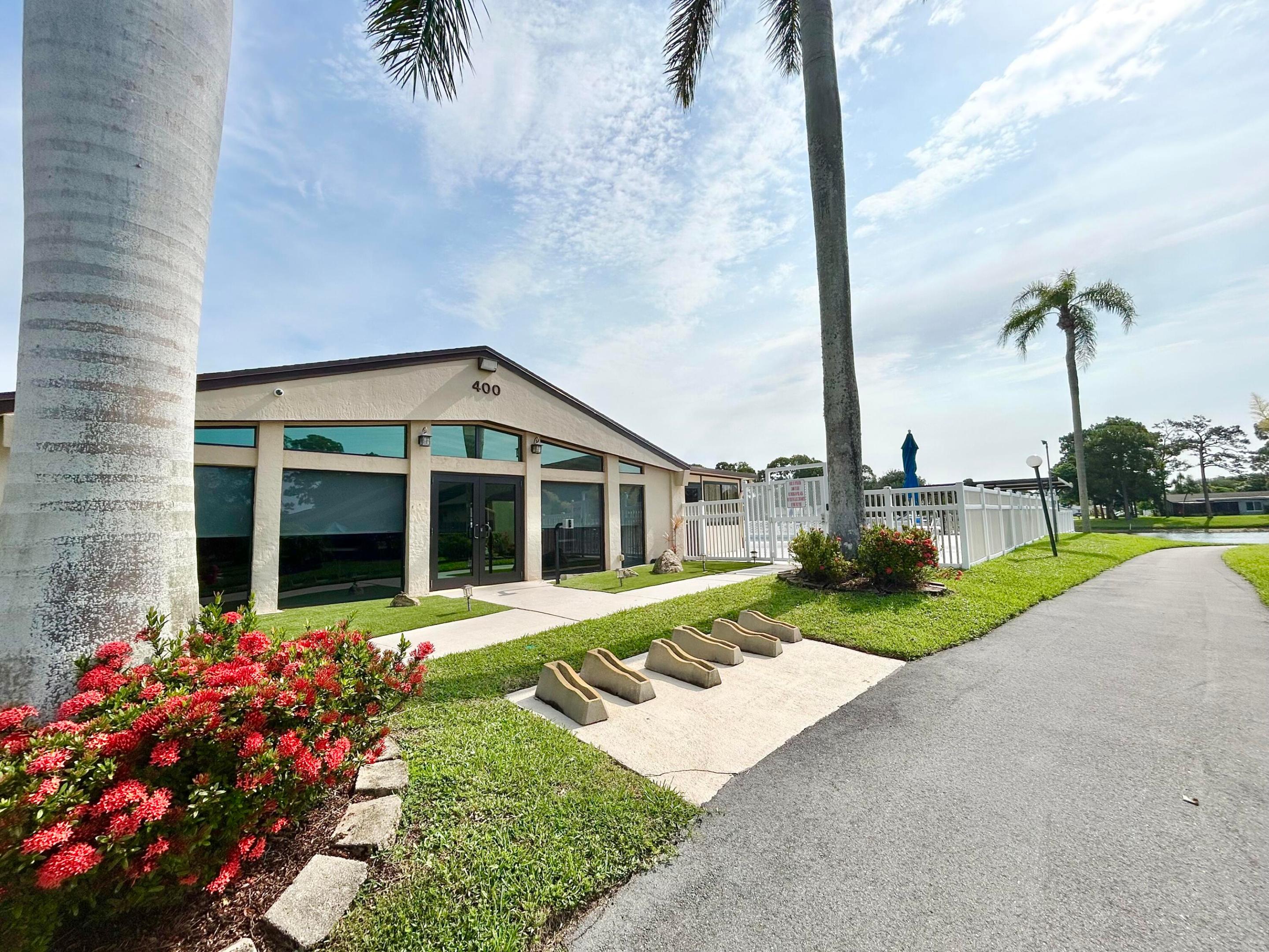 PINE RIDGE SOUTH IV CONDO - Residential