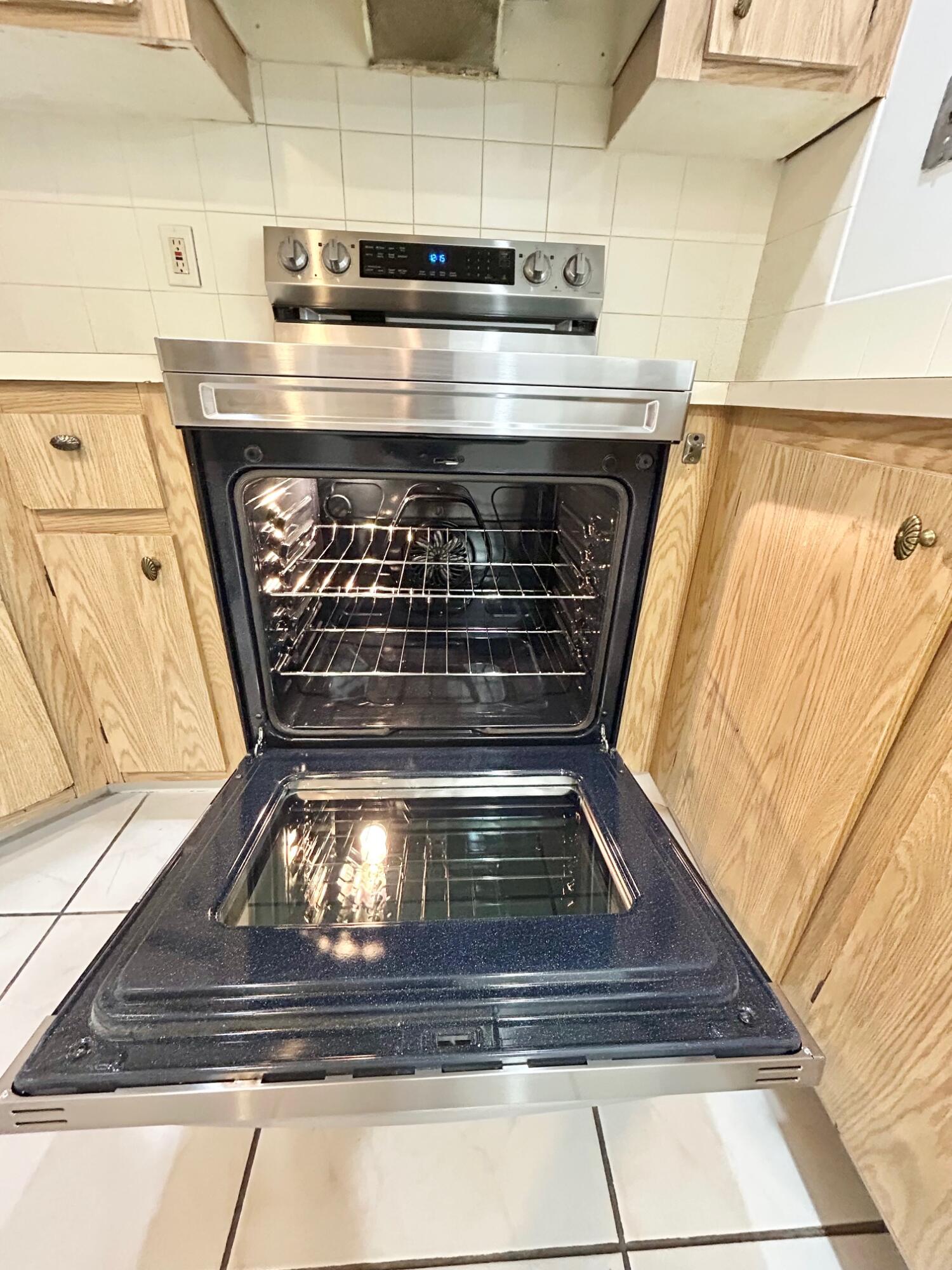 PINE RIDGE SOUTH IV CONDO - Residential