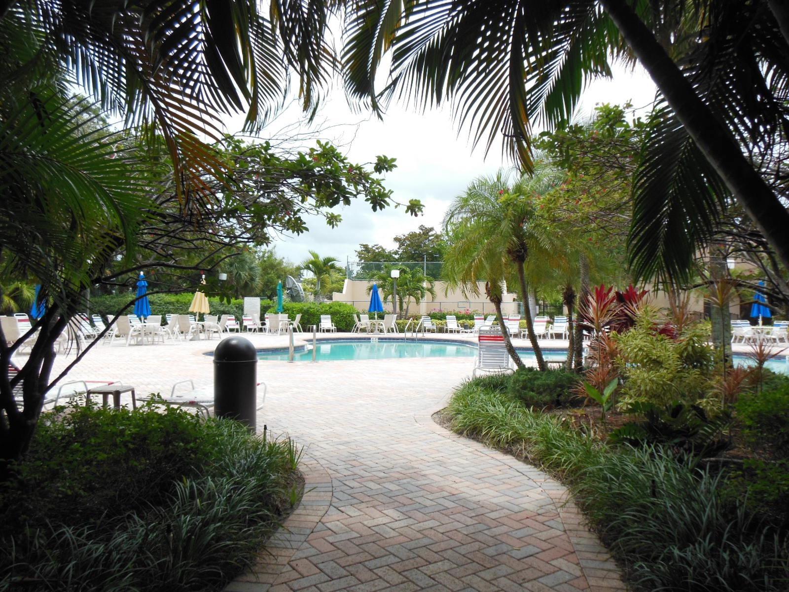 LAVERS DELRAY RACQUET CLUB CONDO - Residential Lease