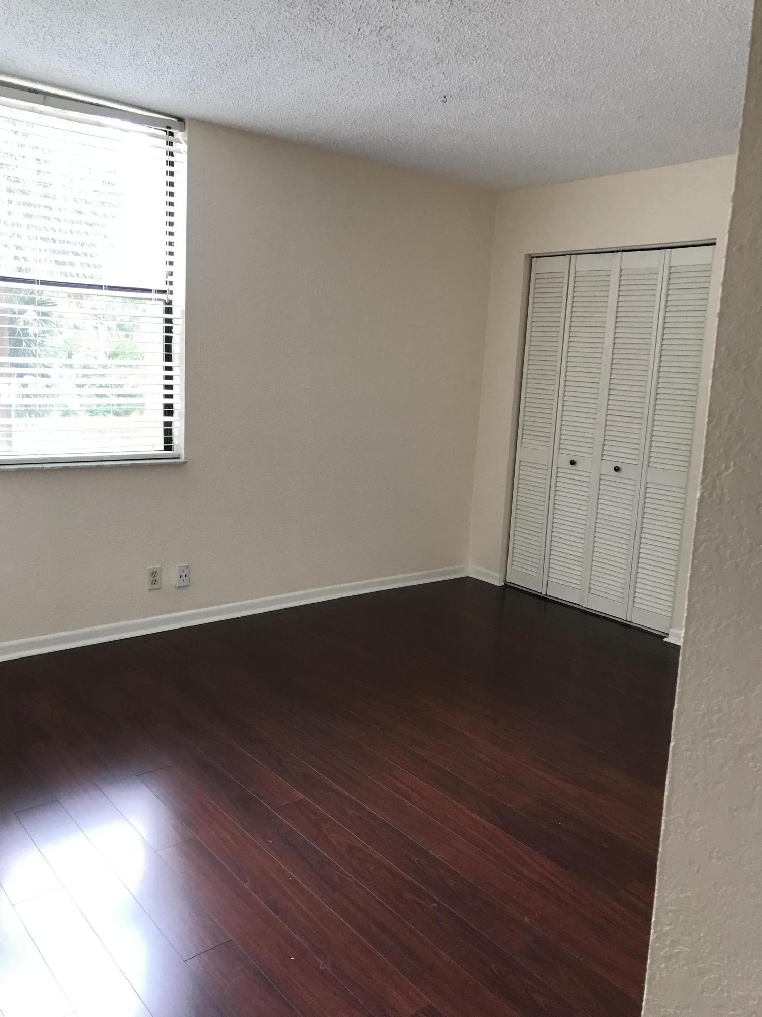 LAVERS DELRAY RACQUET CLUB CONDO - Residential Lease