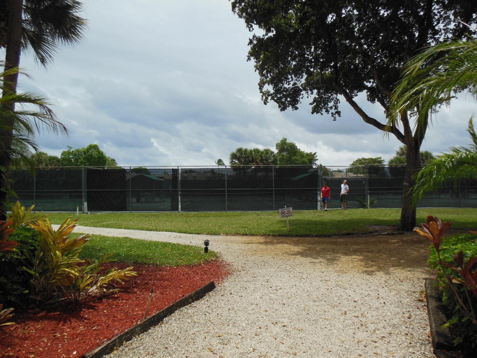 LAVERS DELRAY RACQUET CLUB CONDO - Residential Lease