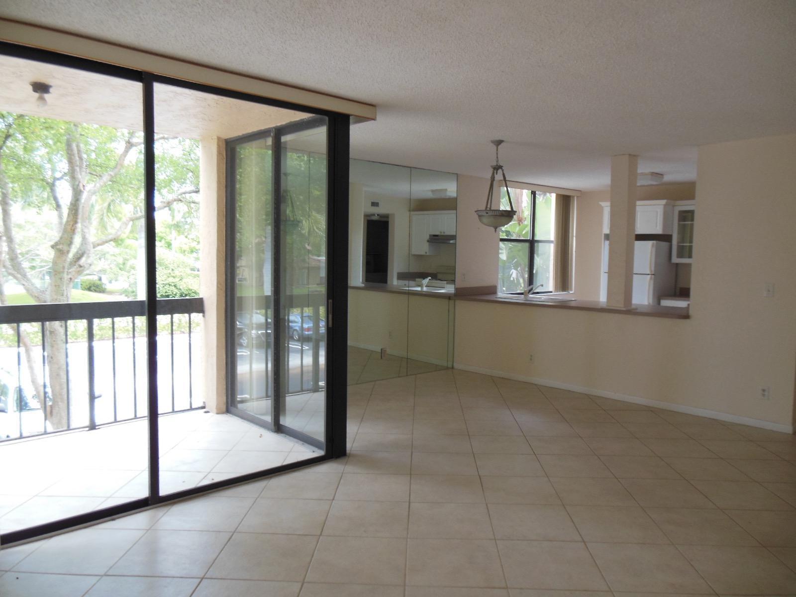 LAVERS DELRAY RACQUET CLUB CONDO - Residential Lease