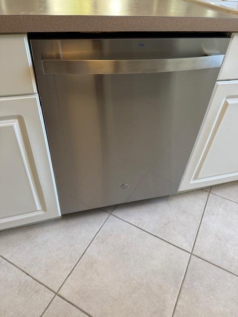 LAVERS DELRAY RACQUET CLUB CONDO - Residential Lease