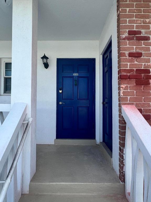 COLONIAL RIDGE CORP - Residential