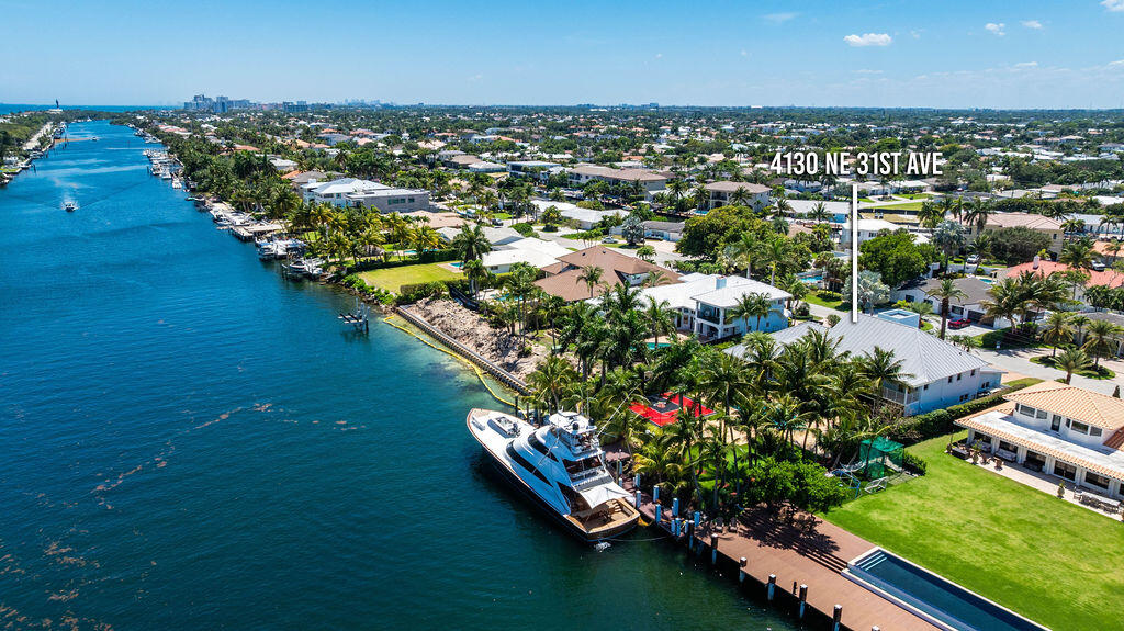 VENETIAN ISLES 3RD SEC - Residential