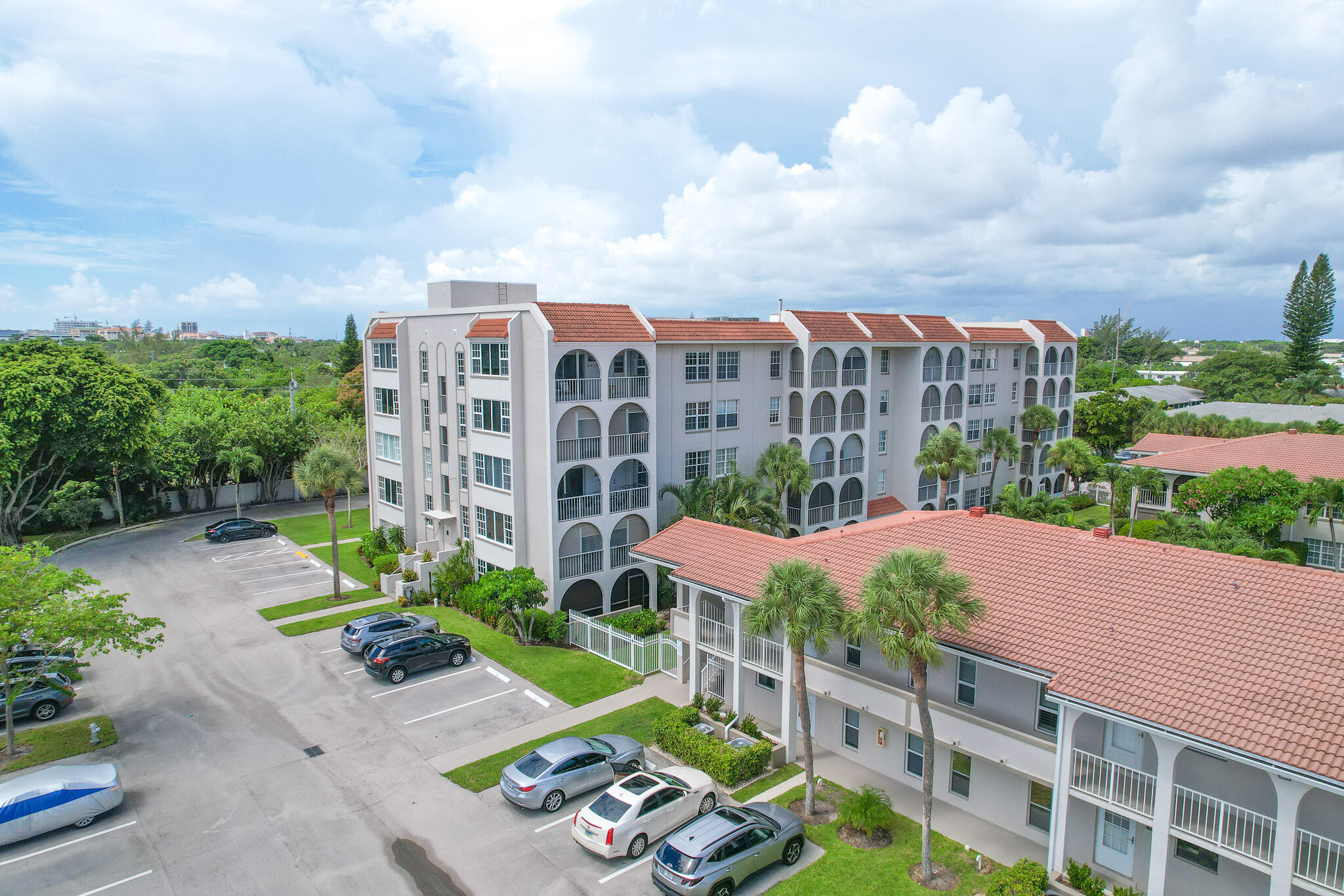 TIERRA DEL SOL CONDO - Residential Lease