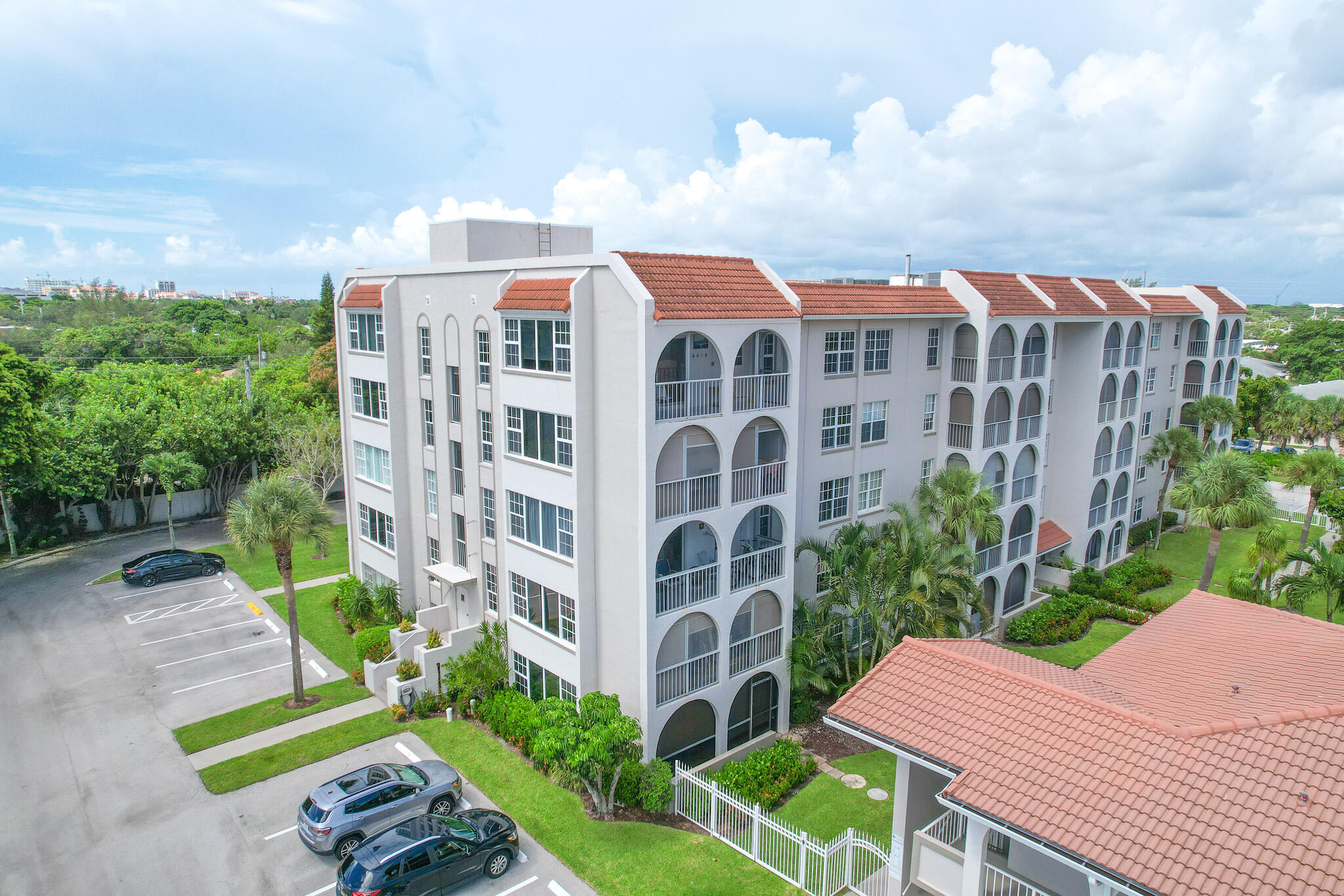 TIERRA DEL SOL CONDO - Residential Lease