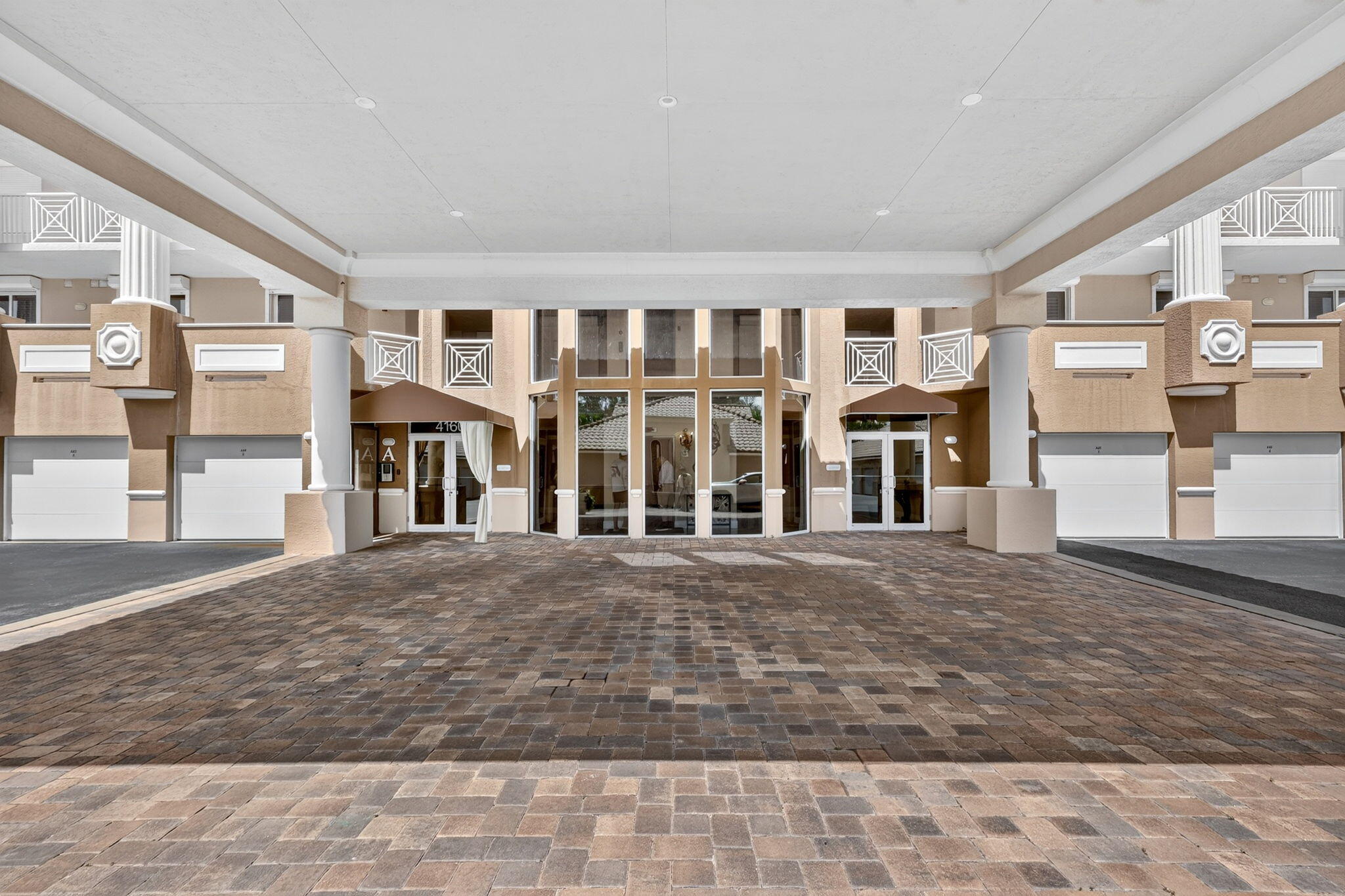 OCEANIQUE OCEANFRONT, A CONDOMINIUM - Residential