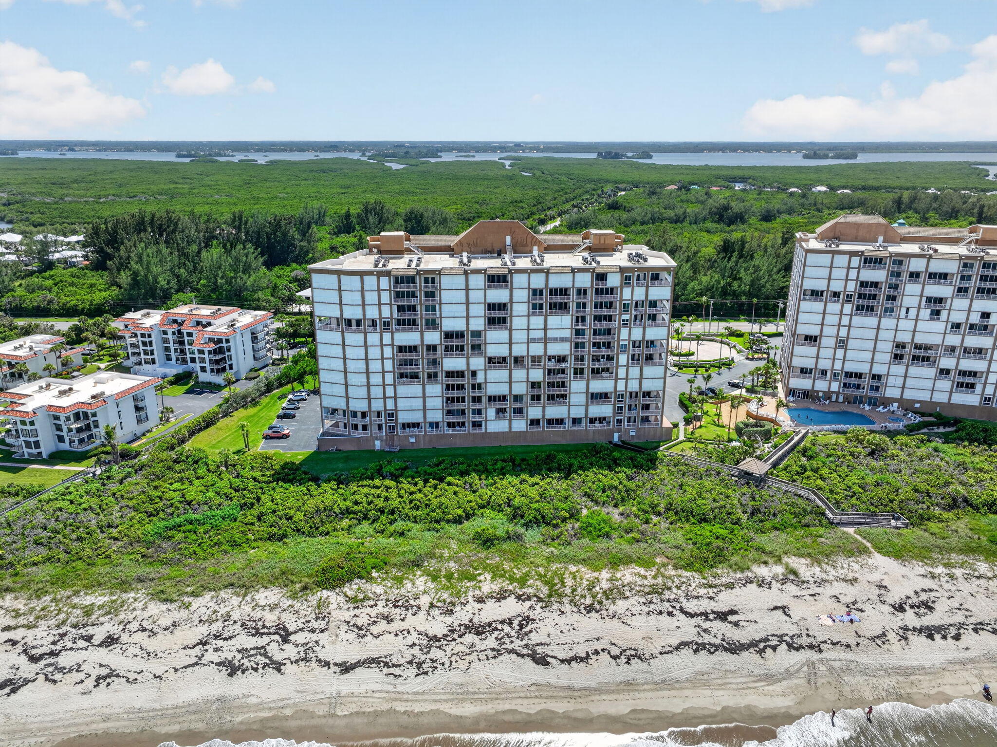 OCEANIQUE OCEANFRONT, A CONDOMINIUM - Residential