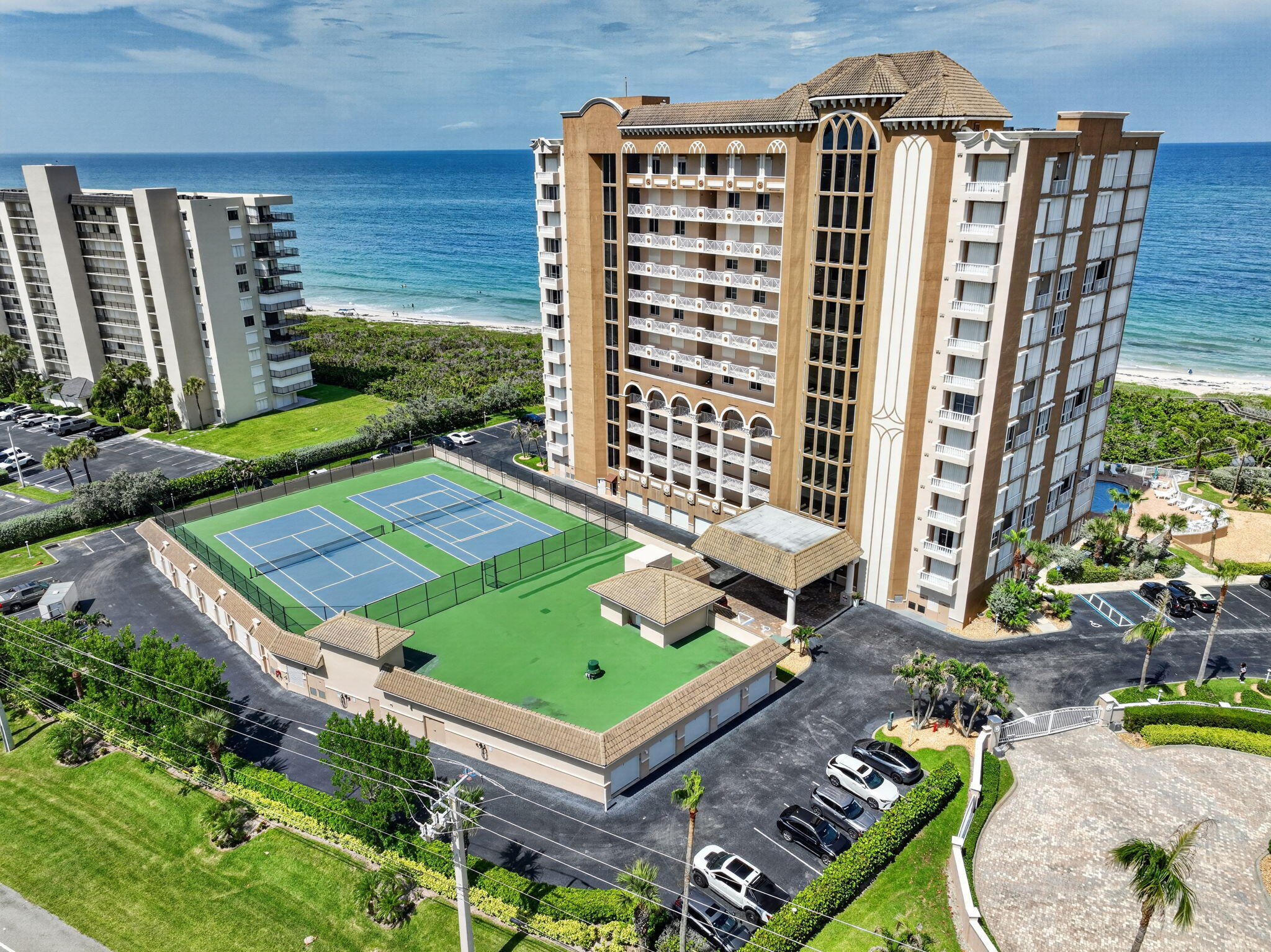 OCEANIQUE OCEANFRONT, A CONDOMINIUM - Residential