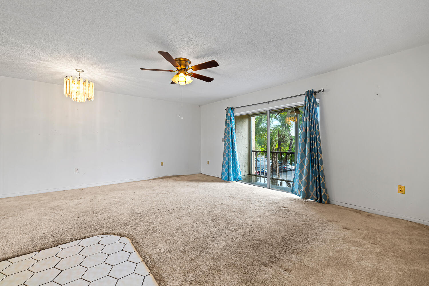 OAKBROOK - Residential