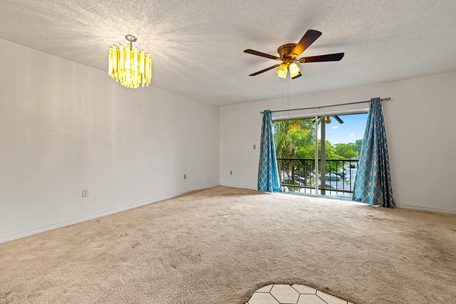 OAKBROOK - Residential