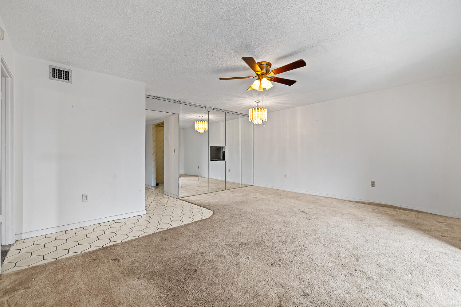 OAKBROOK - Residential