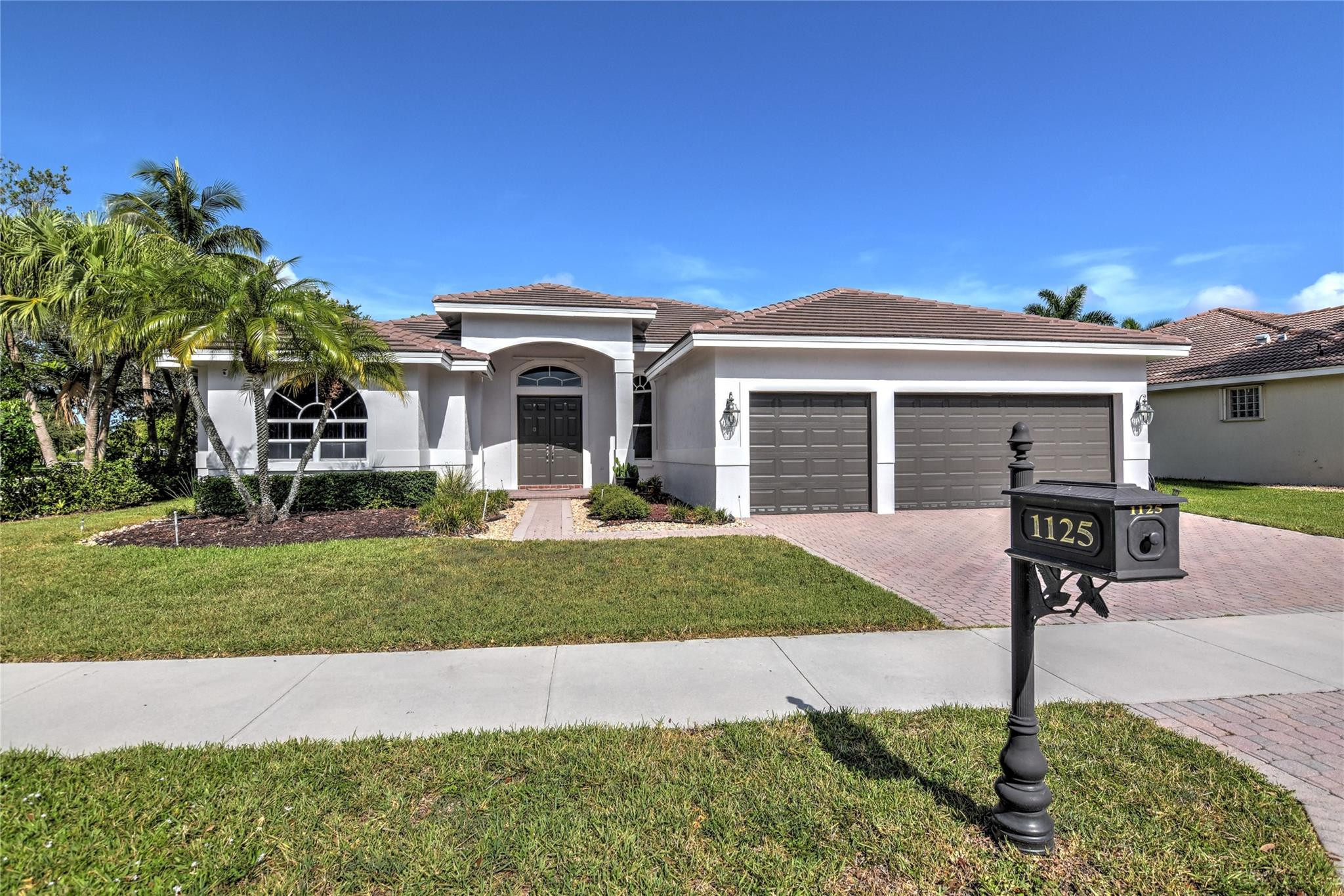 Sector 2-Parcels 9 & 10 1 - Residential