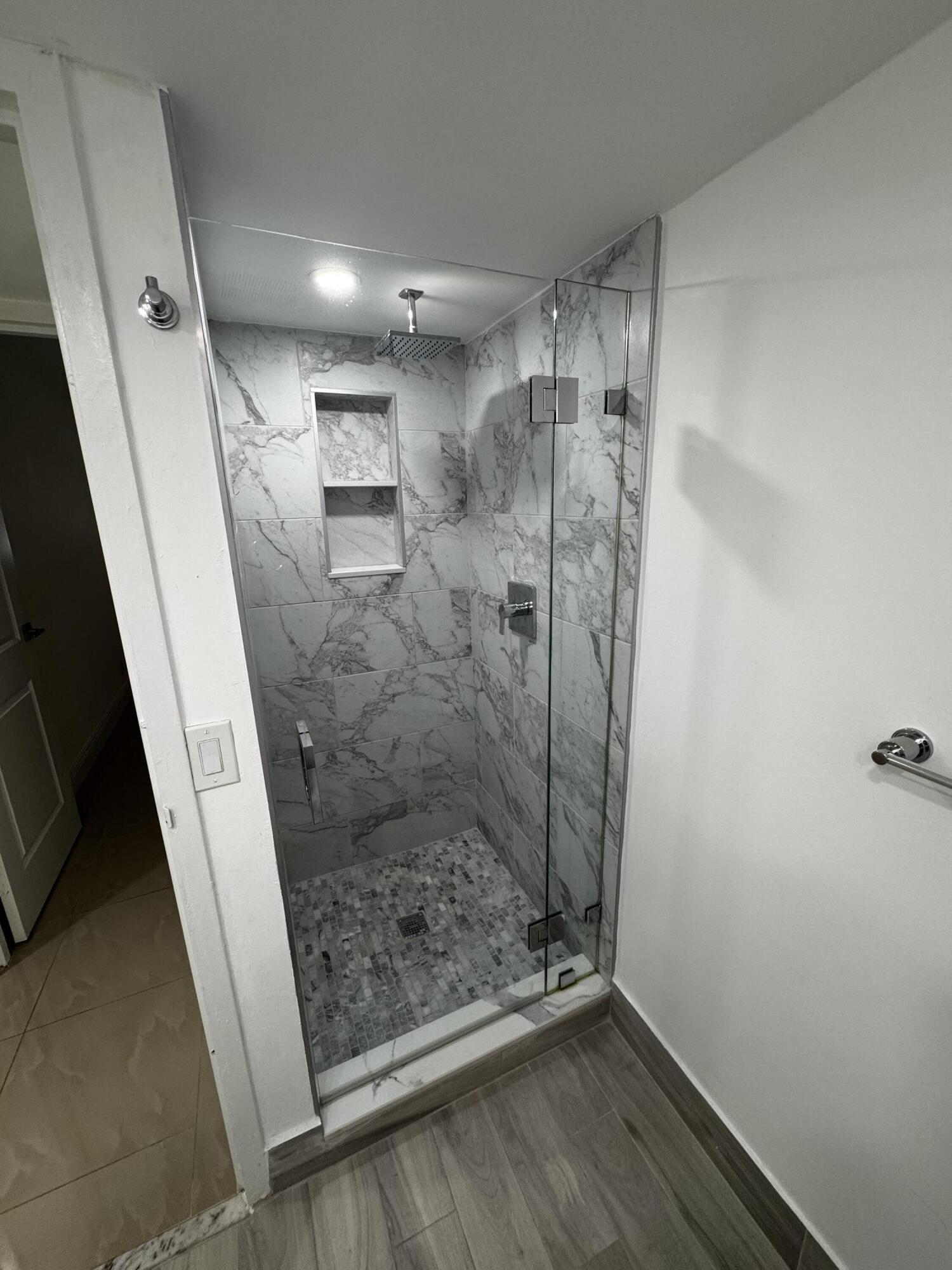 KINGS POINT MONACO CONDOS - Residential Lease