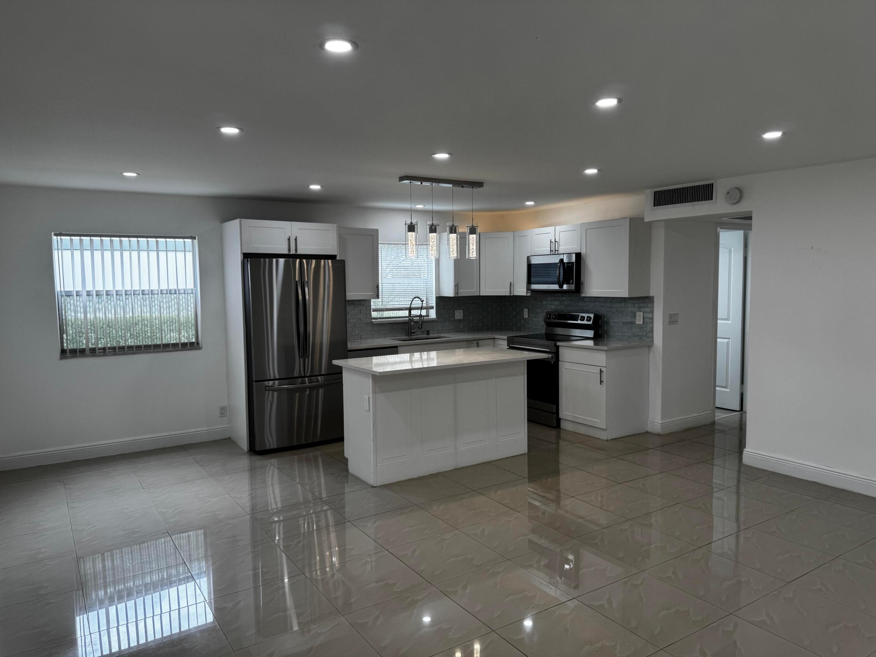 KINGS POINT MONACO CONDOS - Residential Lease
