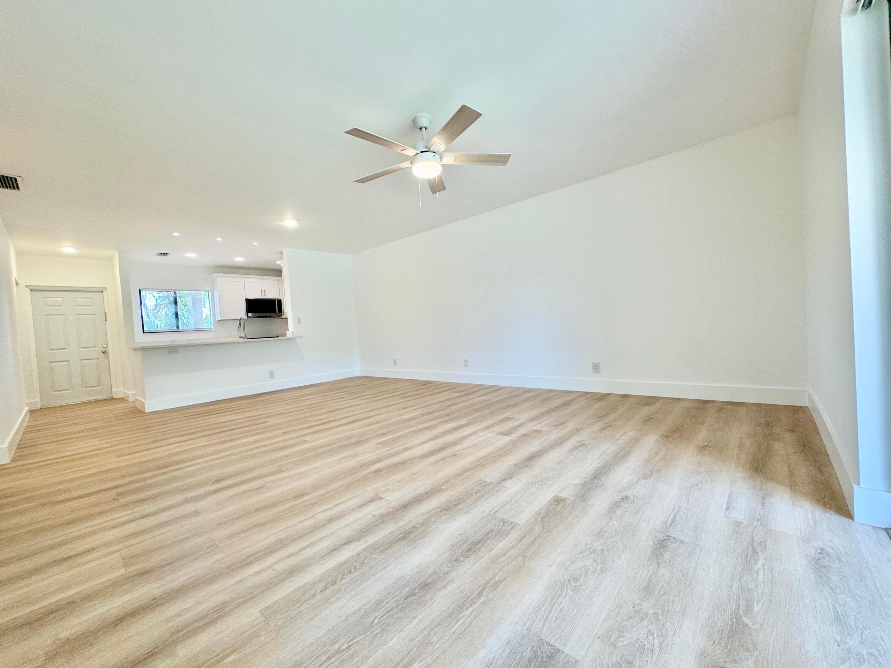 BANYAN PARK CONDO - Residential Lease