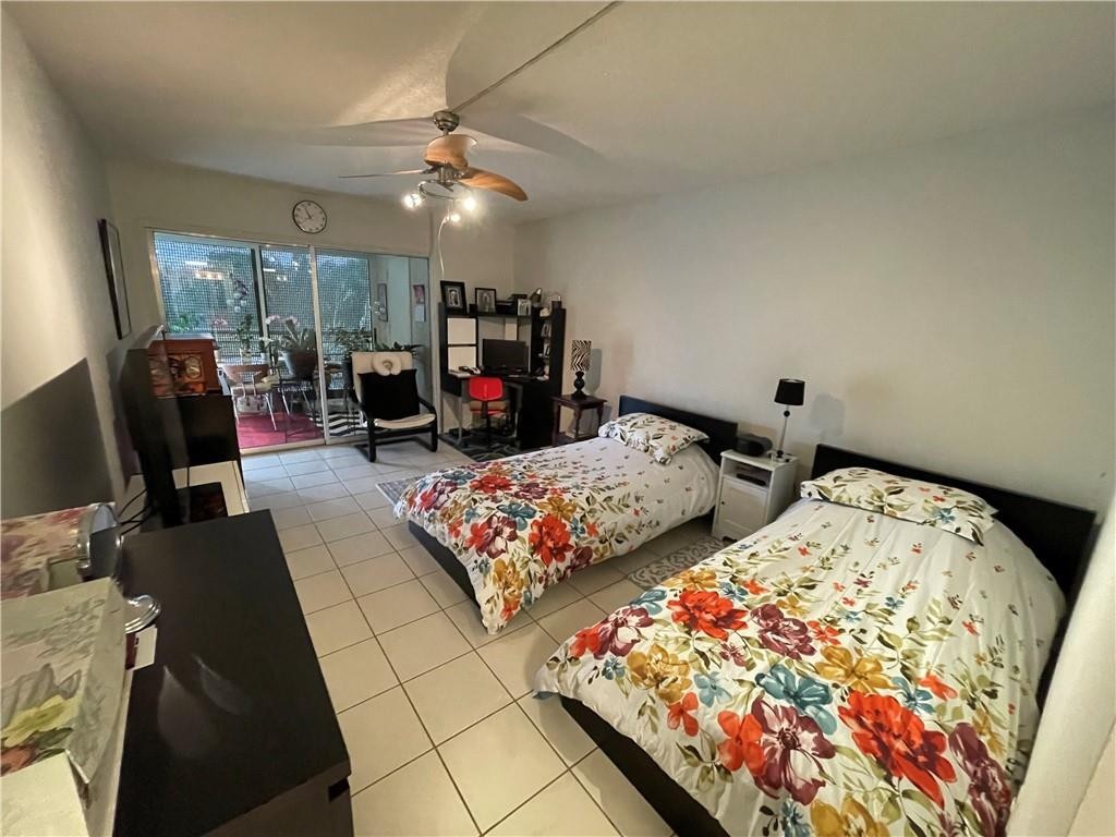 Pines of Boca Barwood - Residential