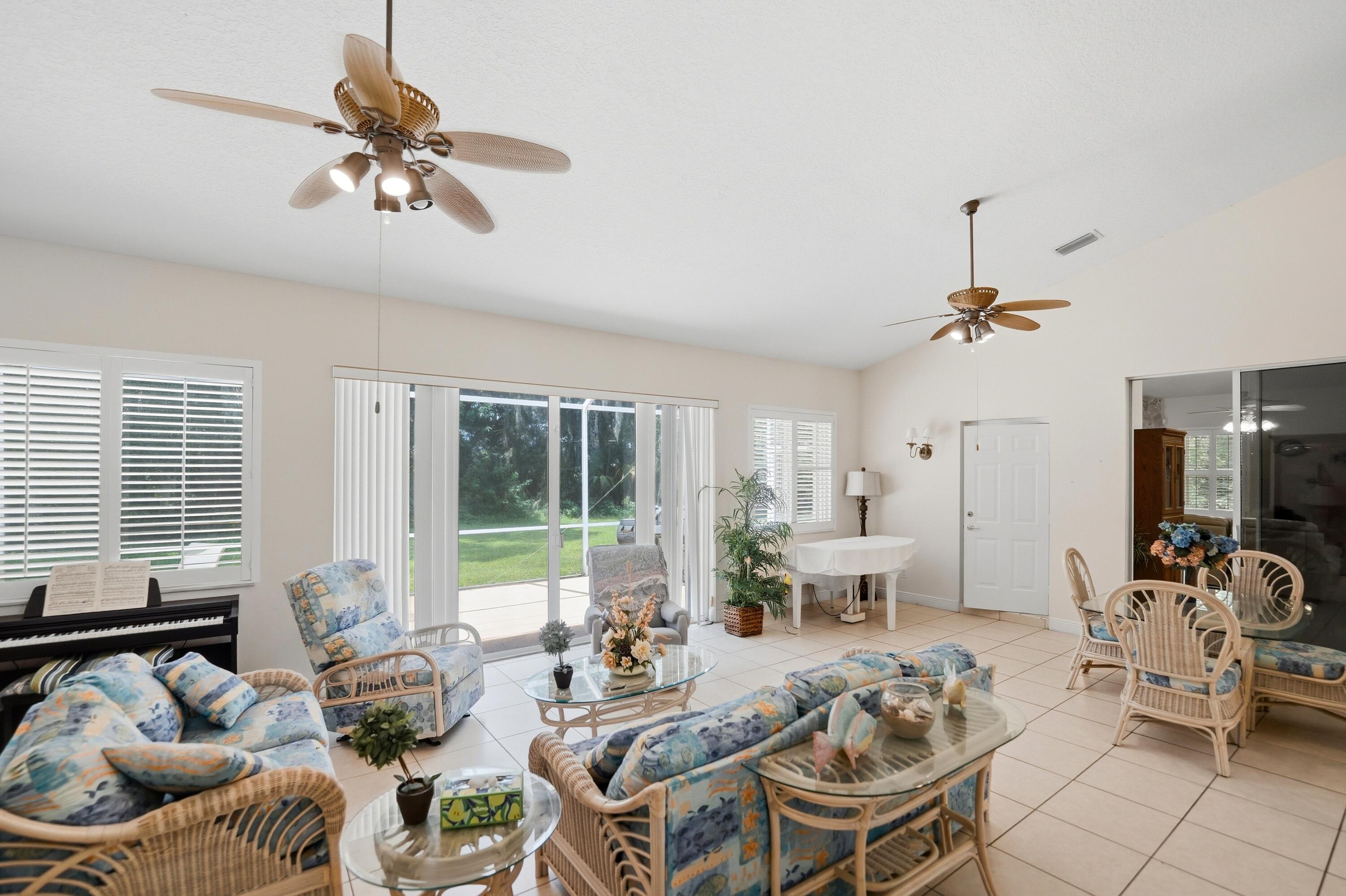 WINDING CREEK - Residential