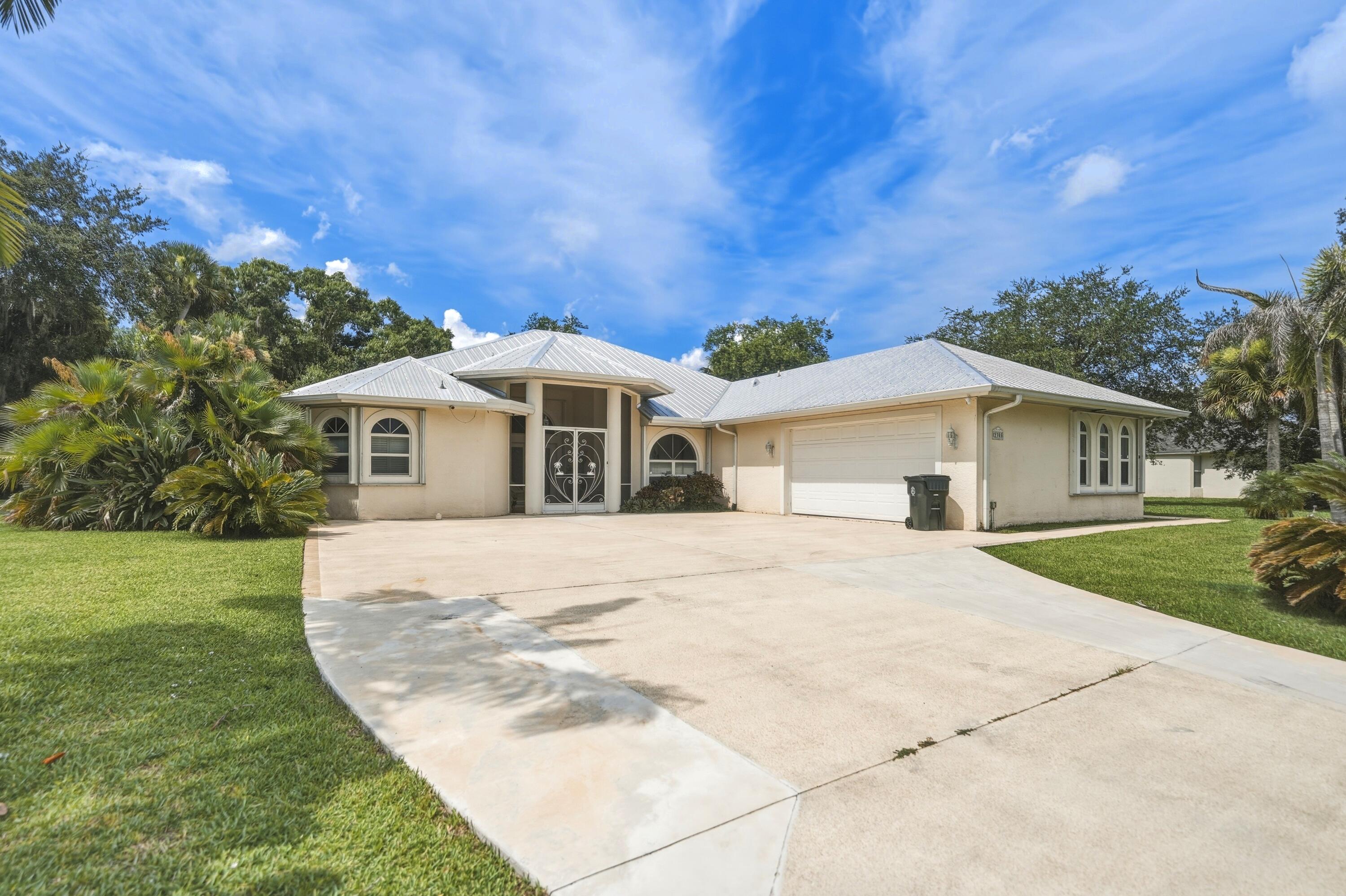 WINDING CREEK - Residential