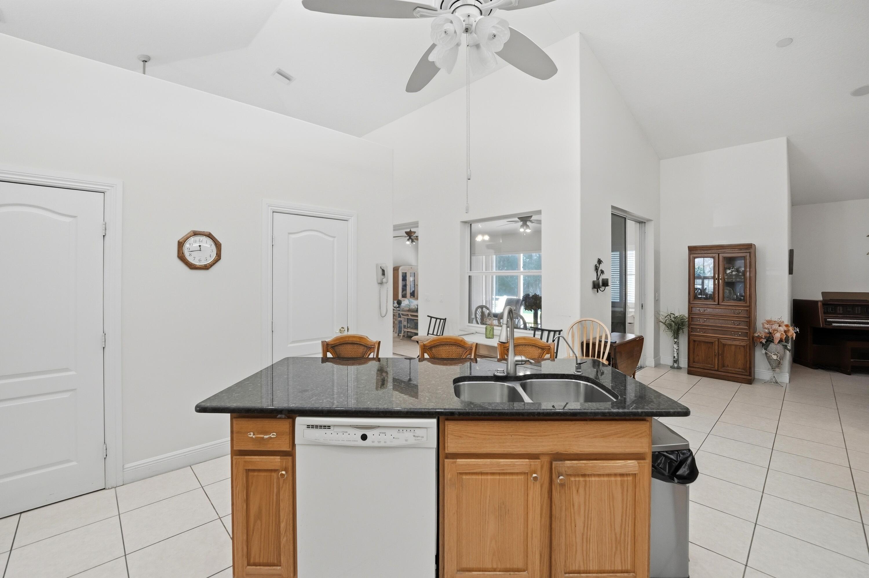 WINDING CREEK - Residential