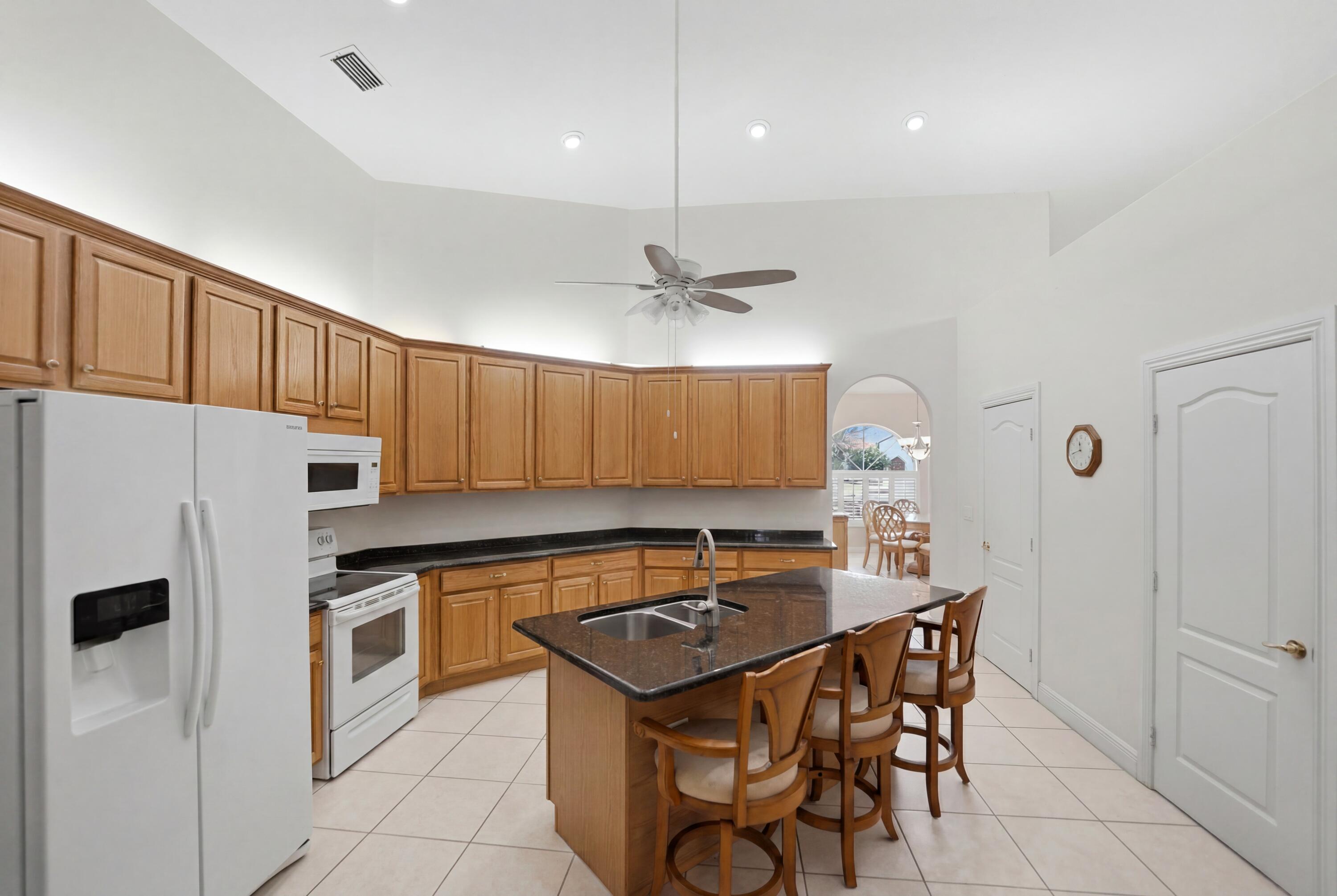 WINDING CREEK - Residential