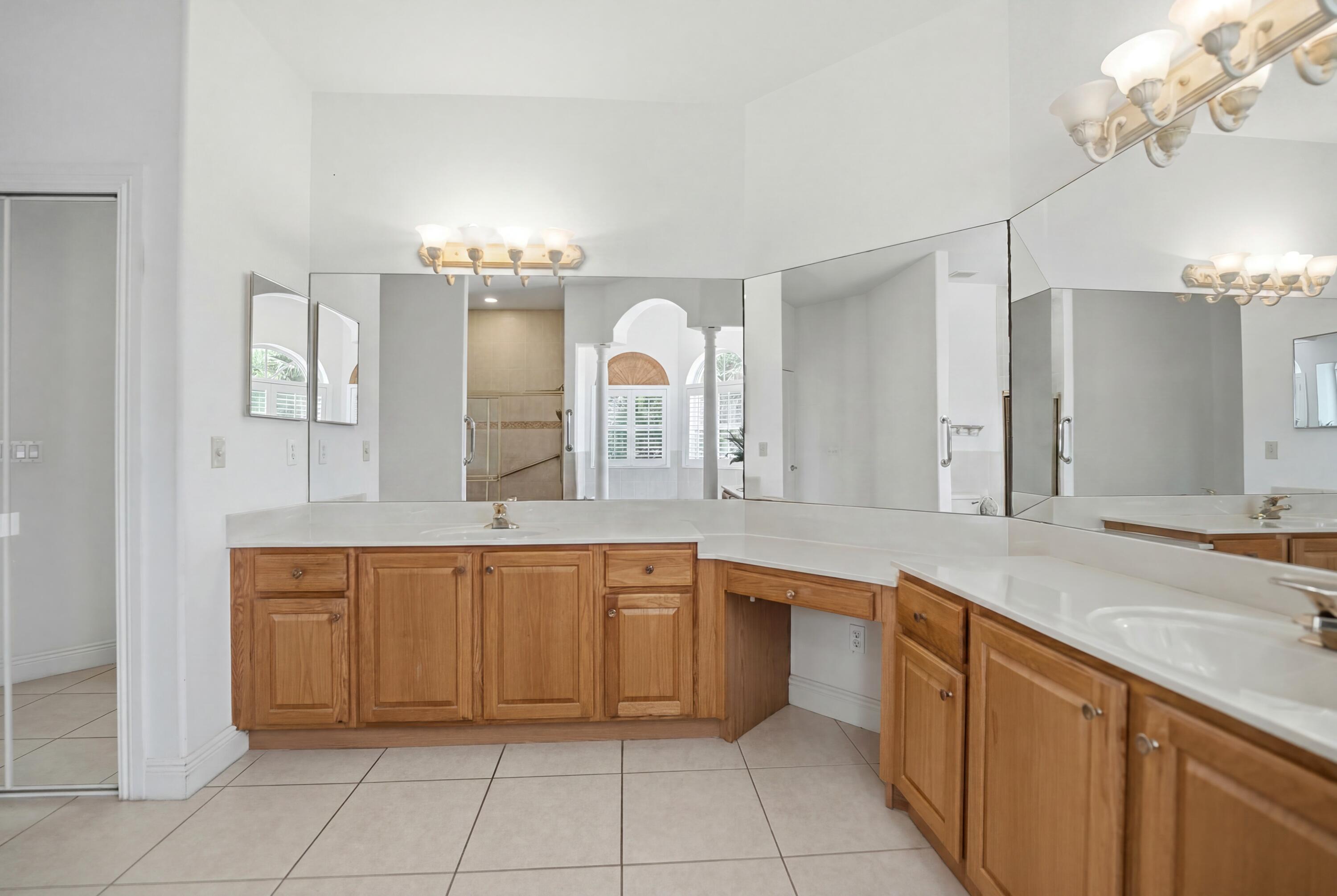 WINDING CREEK - Residential
