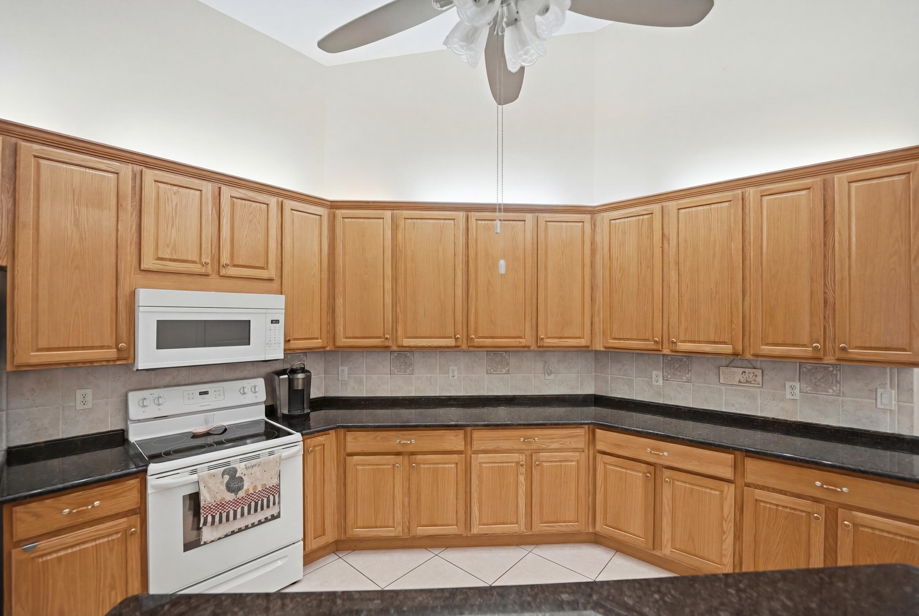 WINDING CREEK - Residential