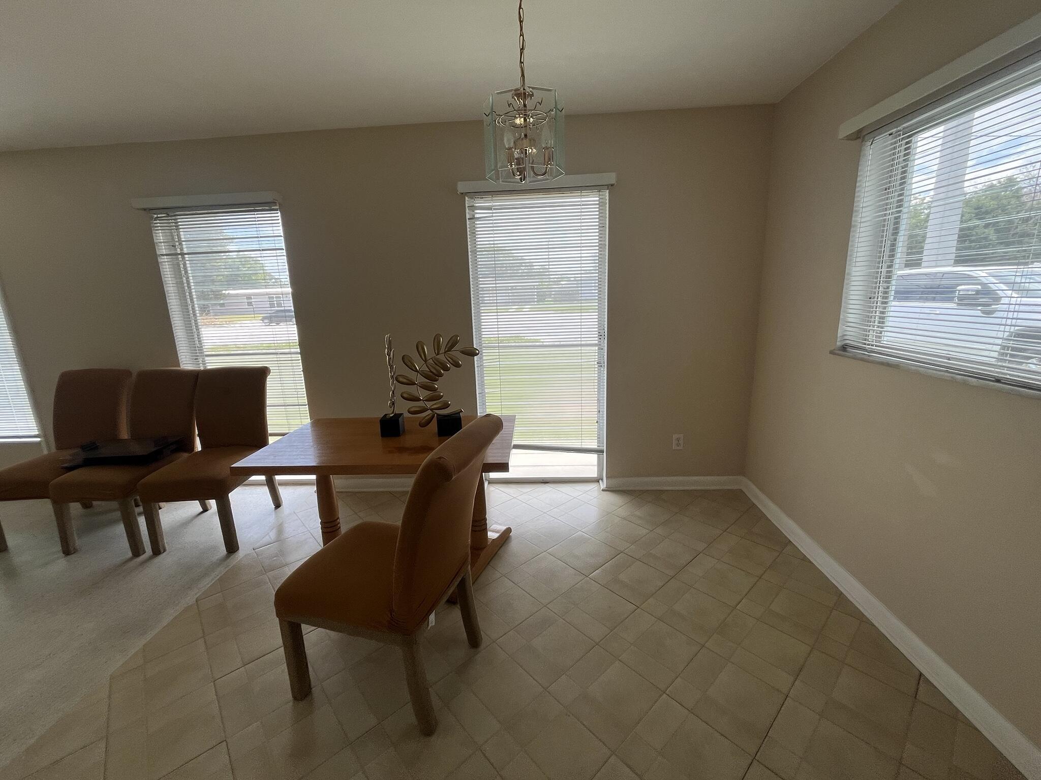 RIVER PARK UNIT 5 - Residential Lease