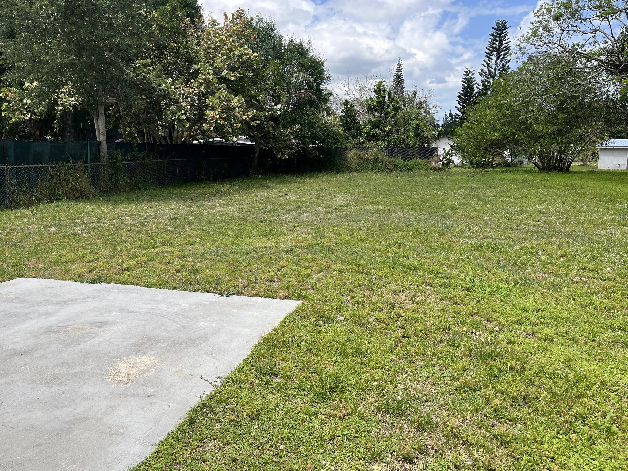 RIVER PARK UNIT 5 - Residential Lease