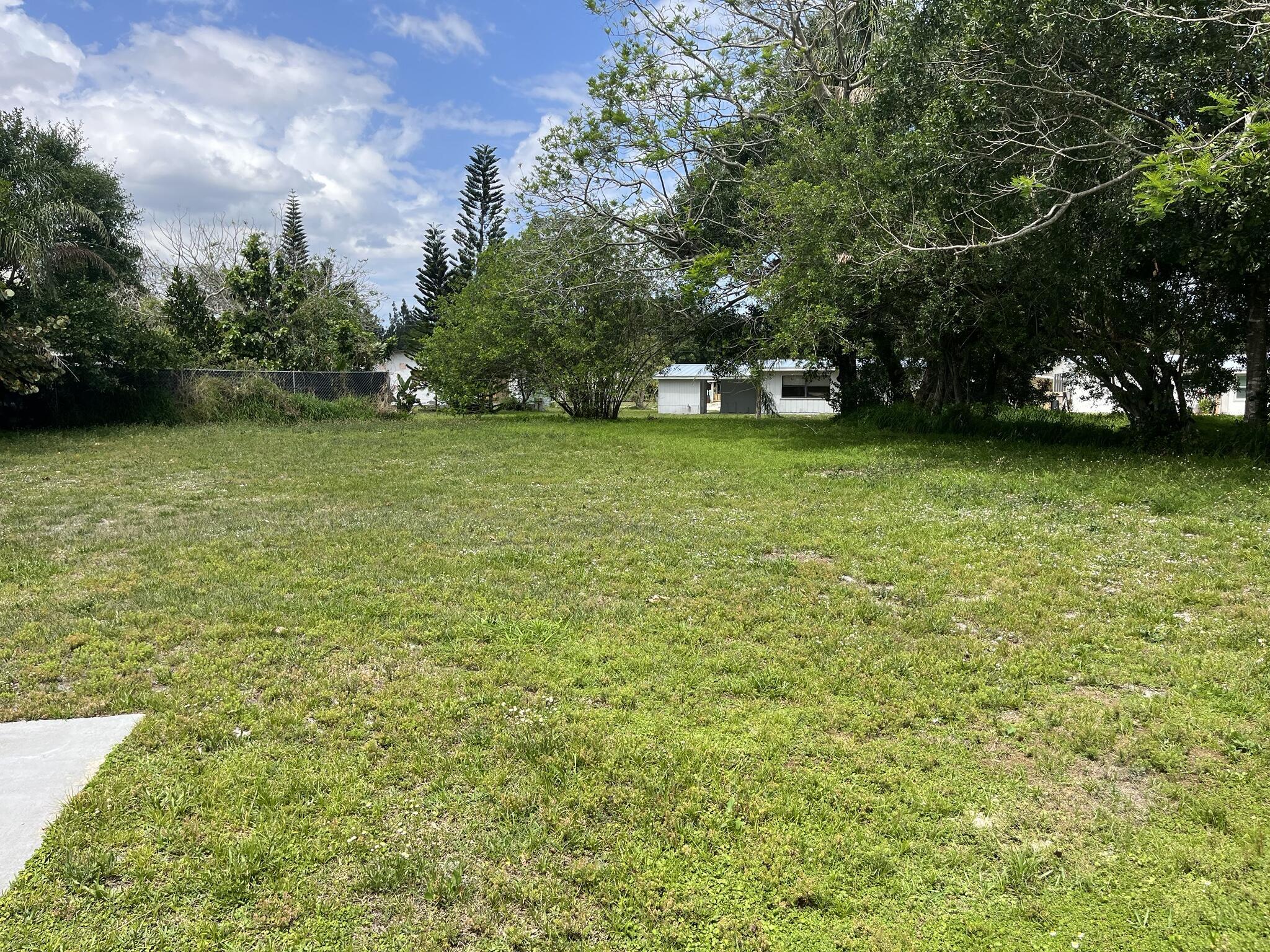 RIVER PARK UNIT 5 - Residential Lease