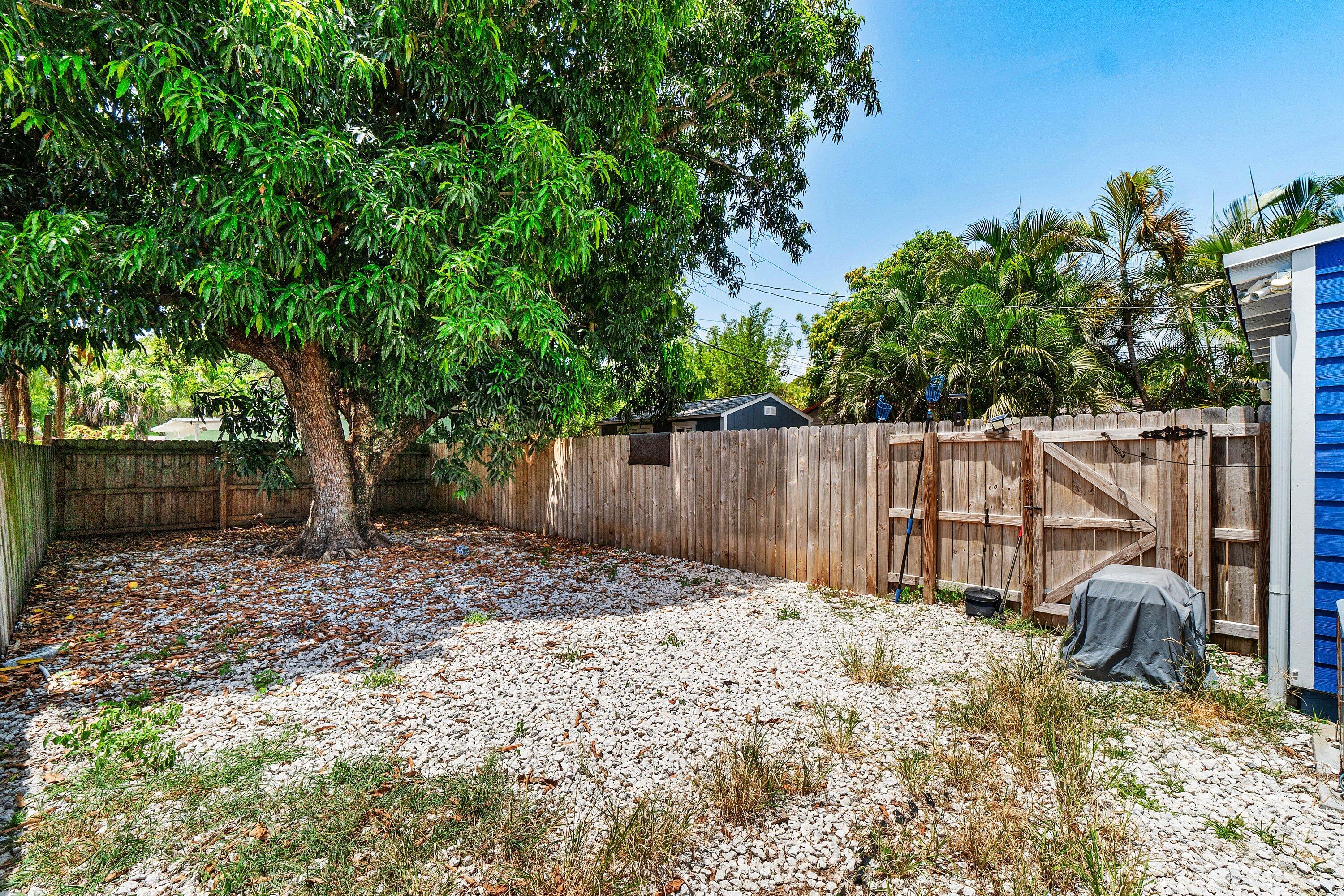 NORTHWOOD HISTORIC DISTRICT - Residential