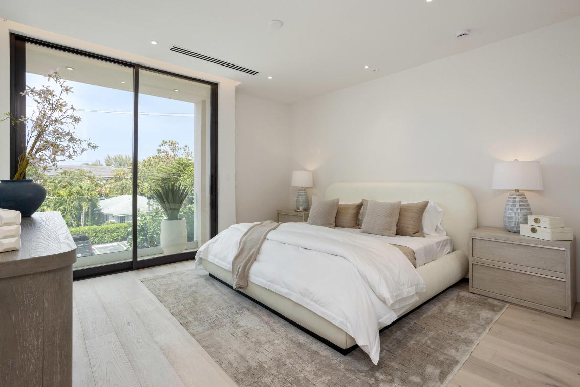 1236 GEORGE BUSH BLVD - Residential