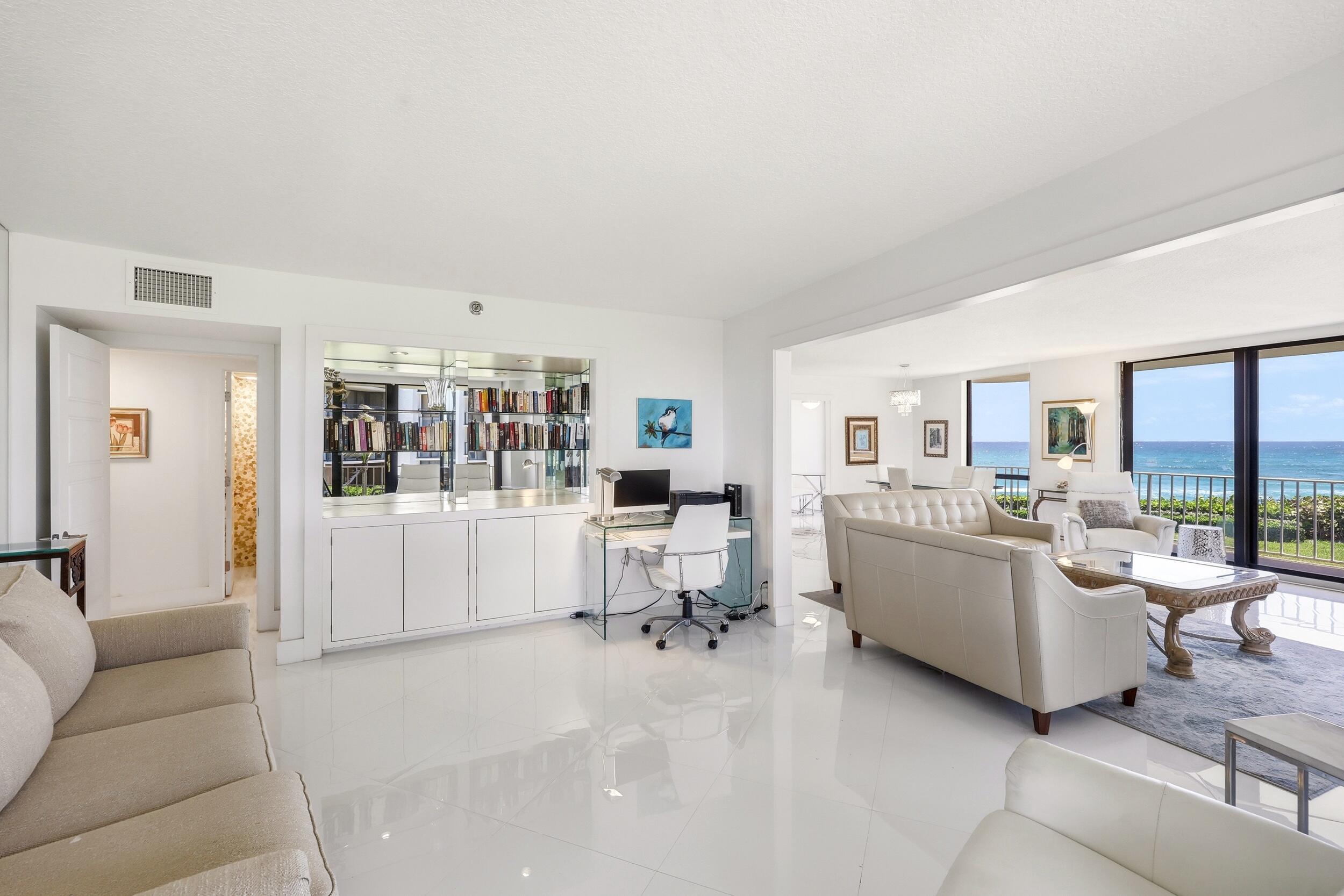 ATRIUMS OF PALM BEACH CONDO - Residential