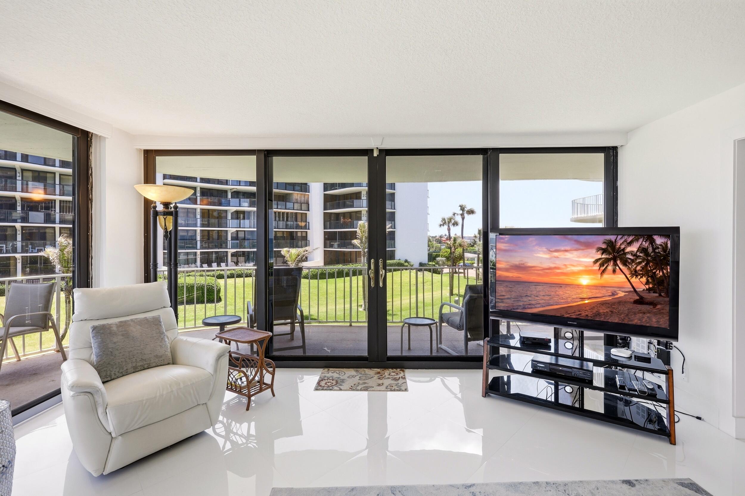 ATRIUMS OF PALM BEACH CONDO - Residential